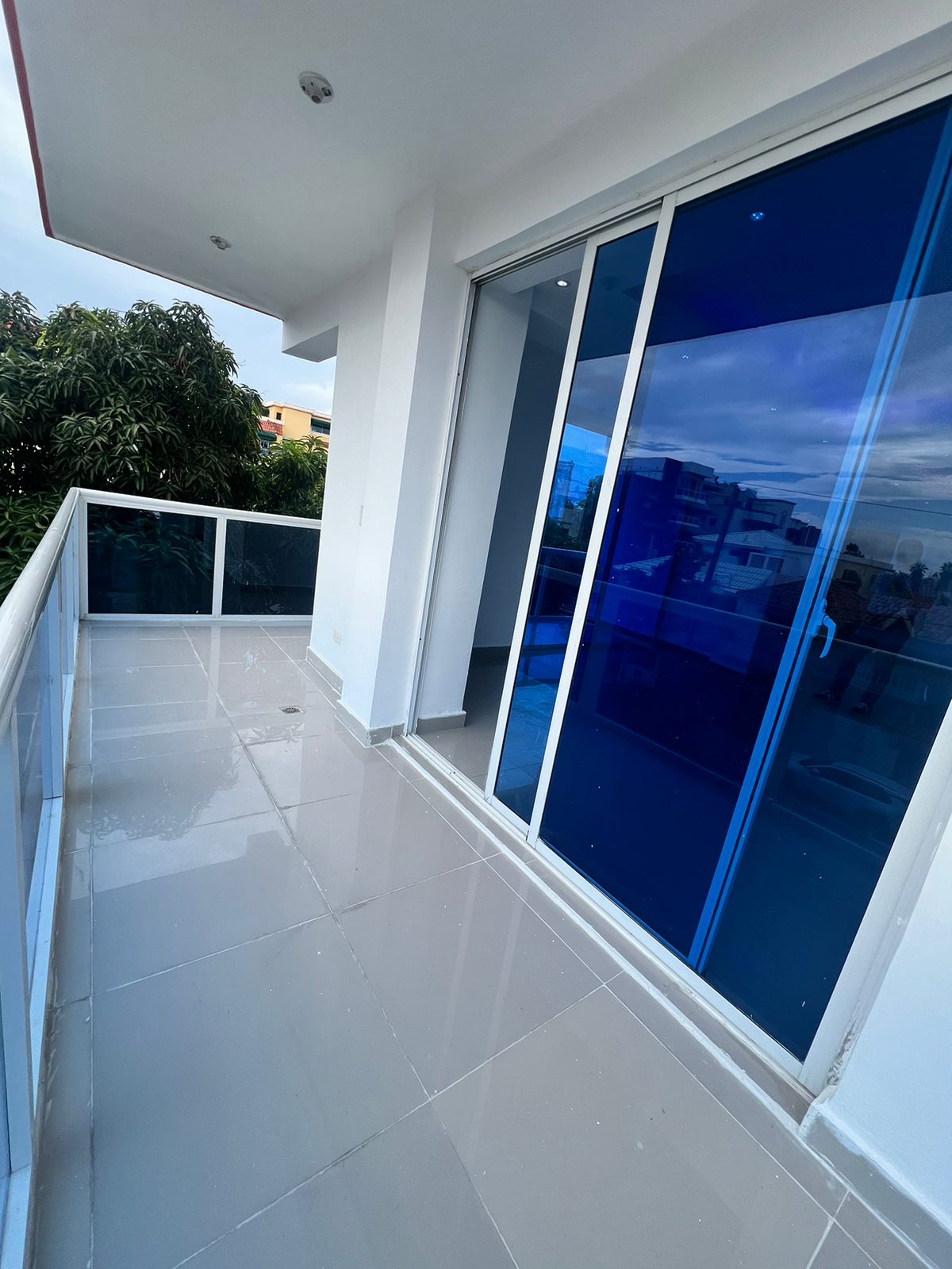 apartamentos - Venta de Apartamento en los Tres Ojos 2 Nivel  2