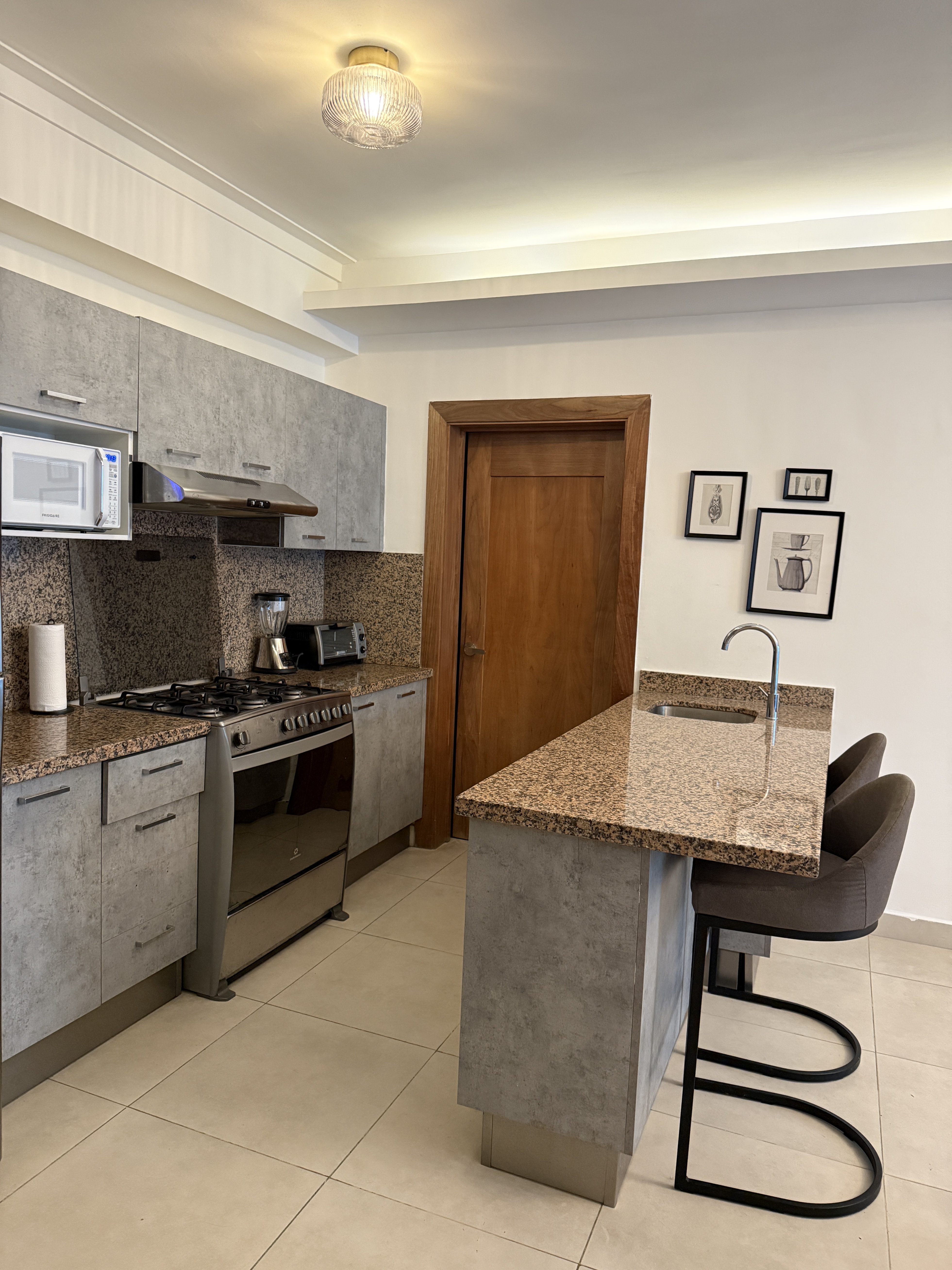 apartamentos - Moderno apartamento amueblado Airbnb permitido! 1