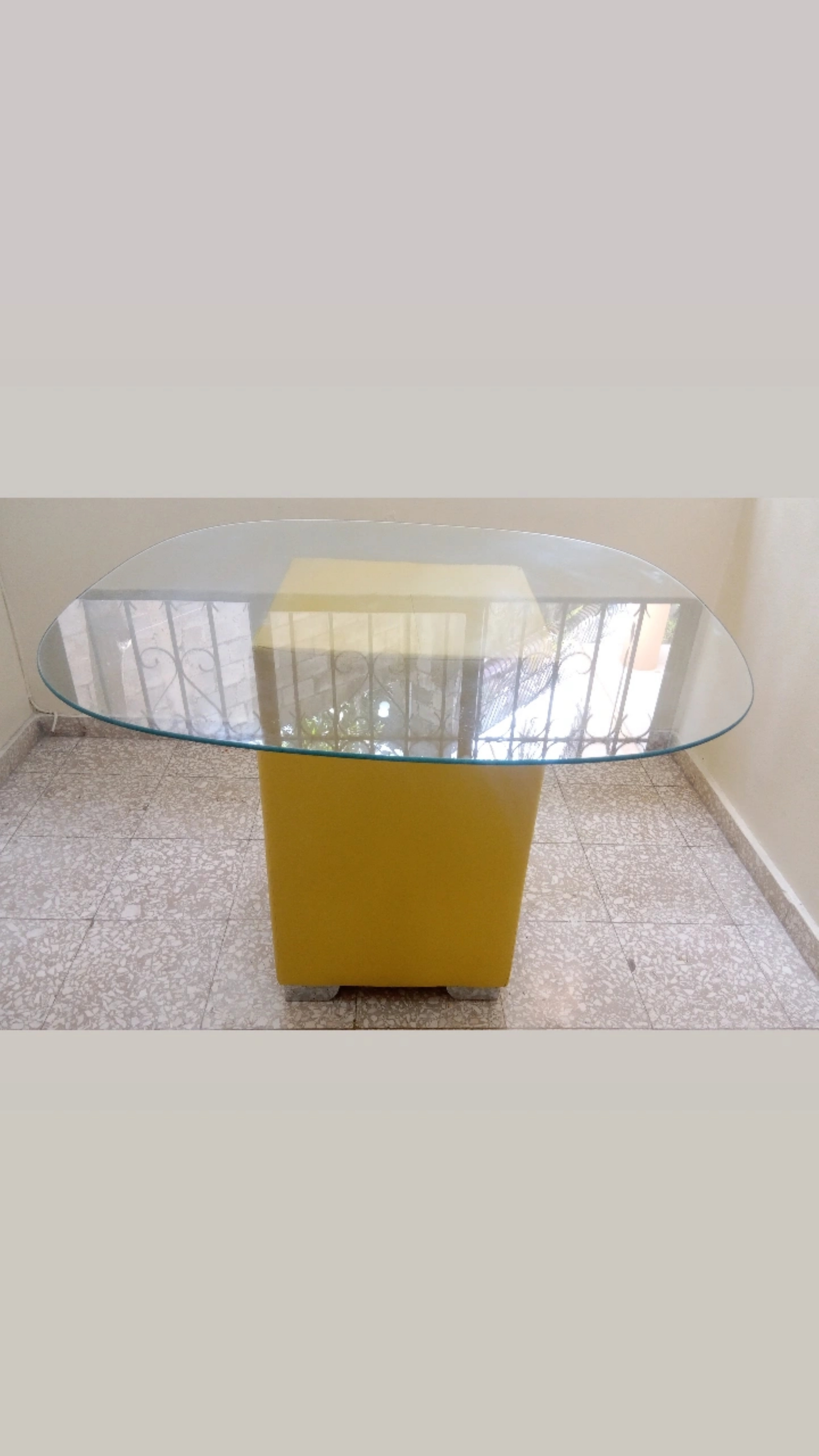 muebles y colchones - Mesa de Comedor  0