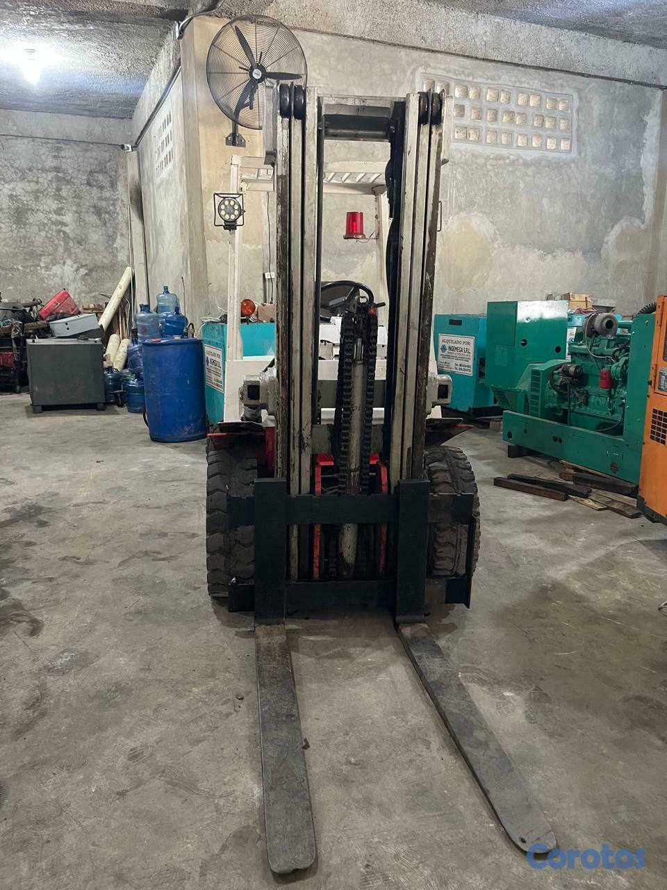 camiones y vehiculos pesados -  Montacargas 1
