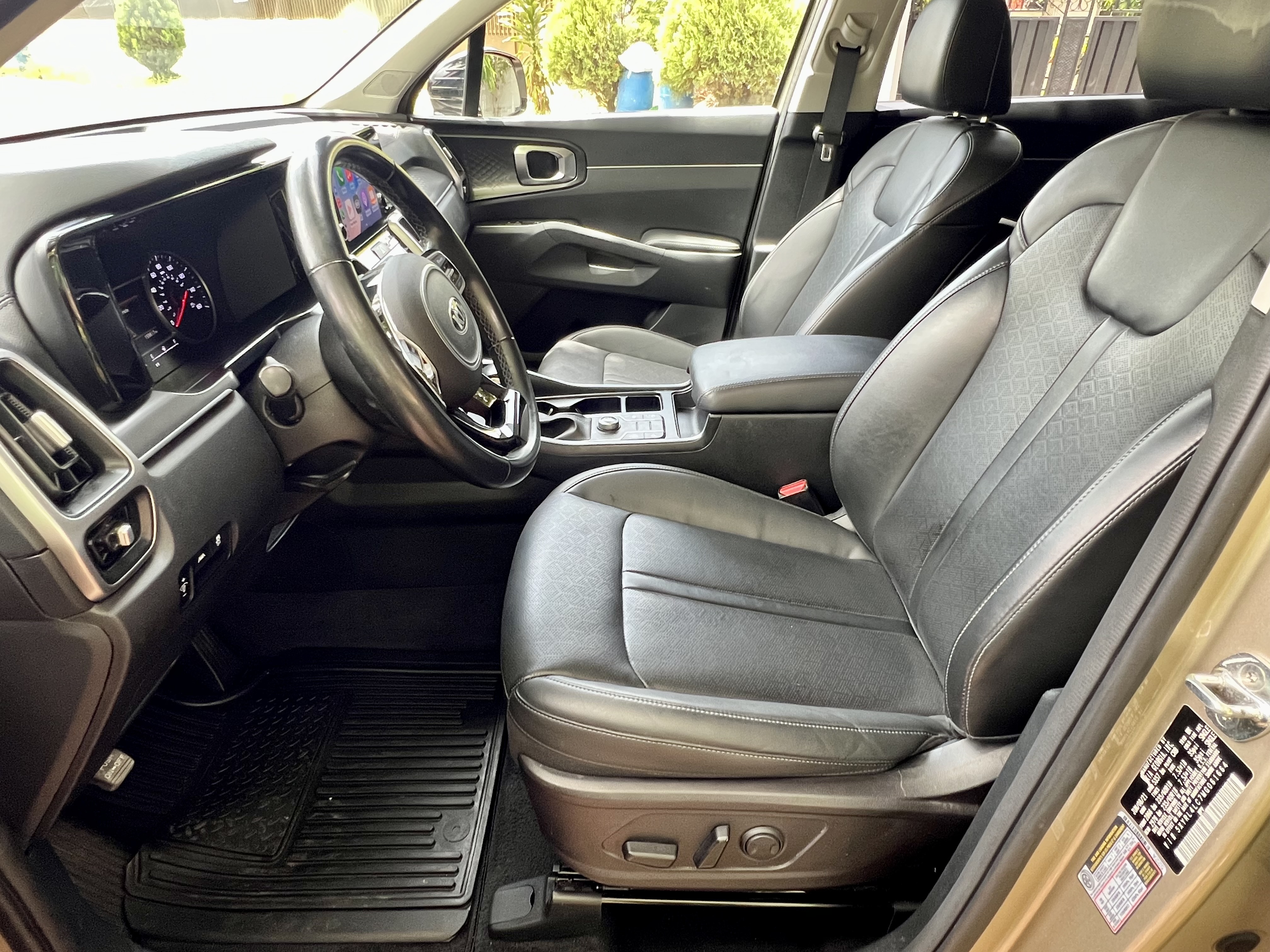 jeepetas y camionetas - 2021 Kia Sorento S 3 filas - Recien Importada!  7