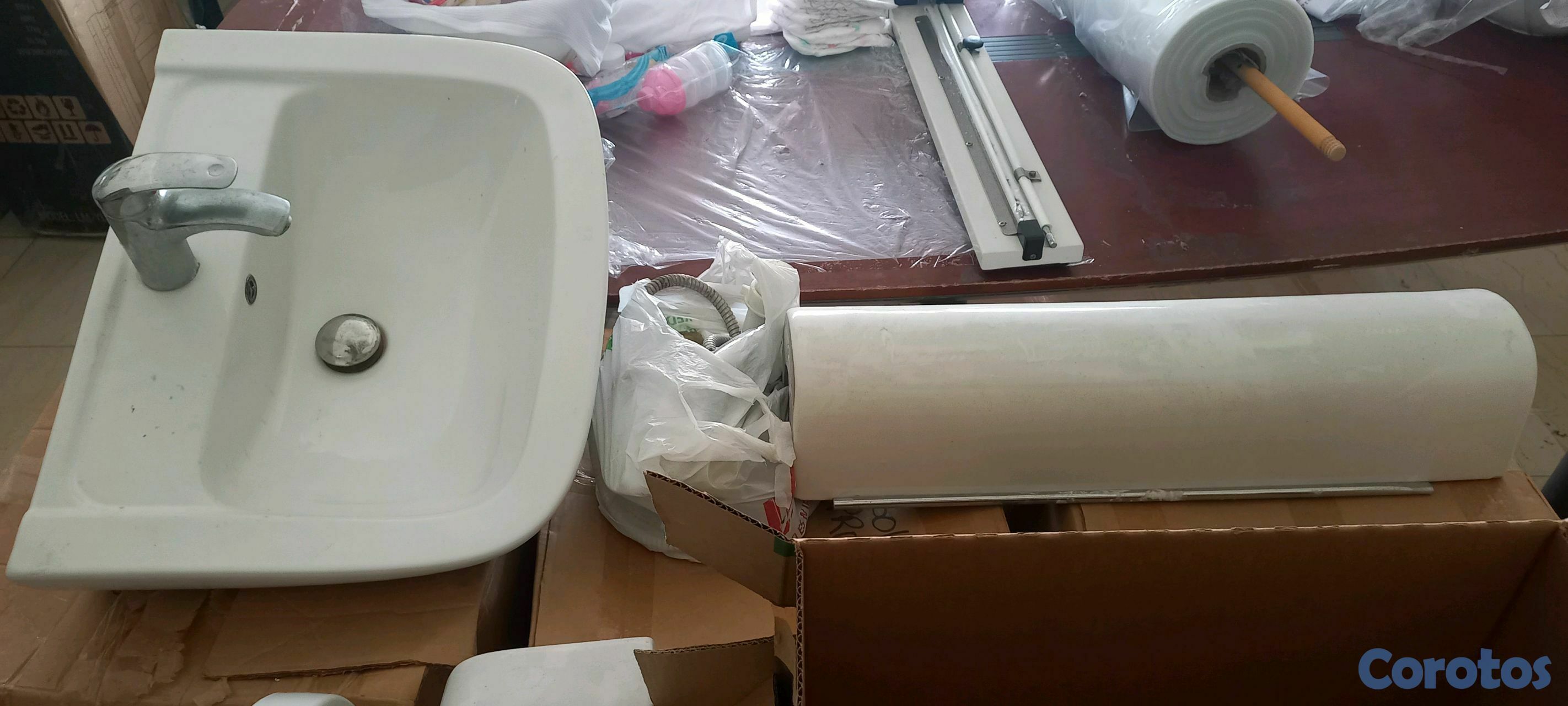 decoración y accesorios - Inodoro y Lavamanos 4