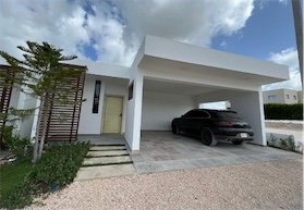 casas vacacionales y villas - venta de Villa con piscina en costa cana punta cana República Dominicana 1