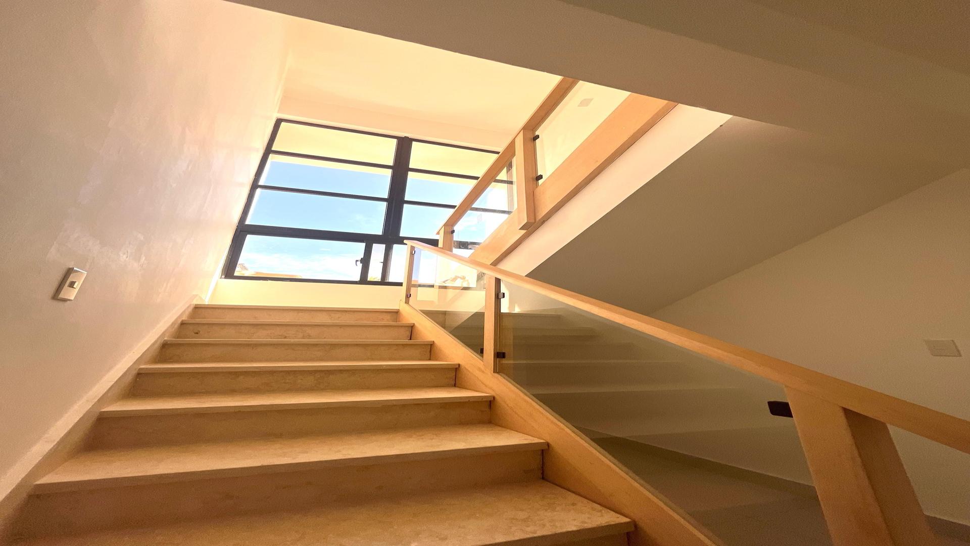 casas vacacionales y villas - IMPRESIONANTE VILLA EN JUANDOLIO METRO COUNTRY CLUB 5