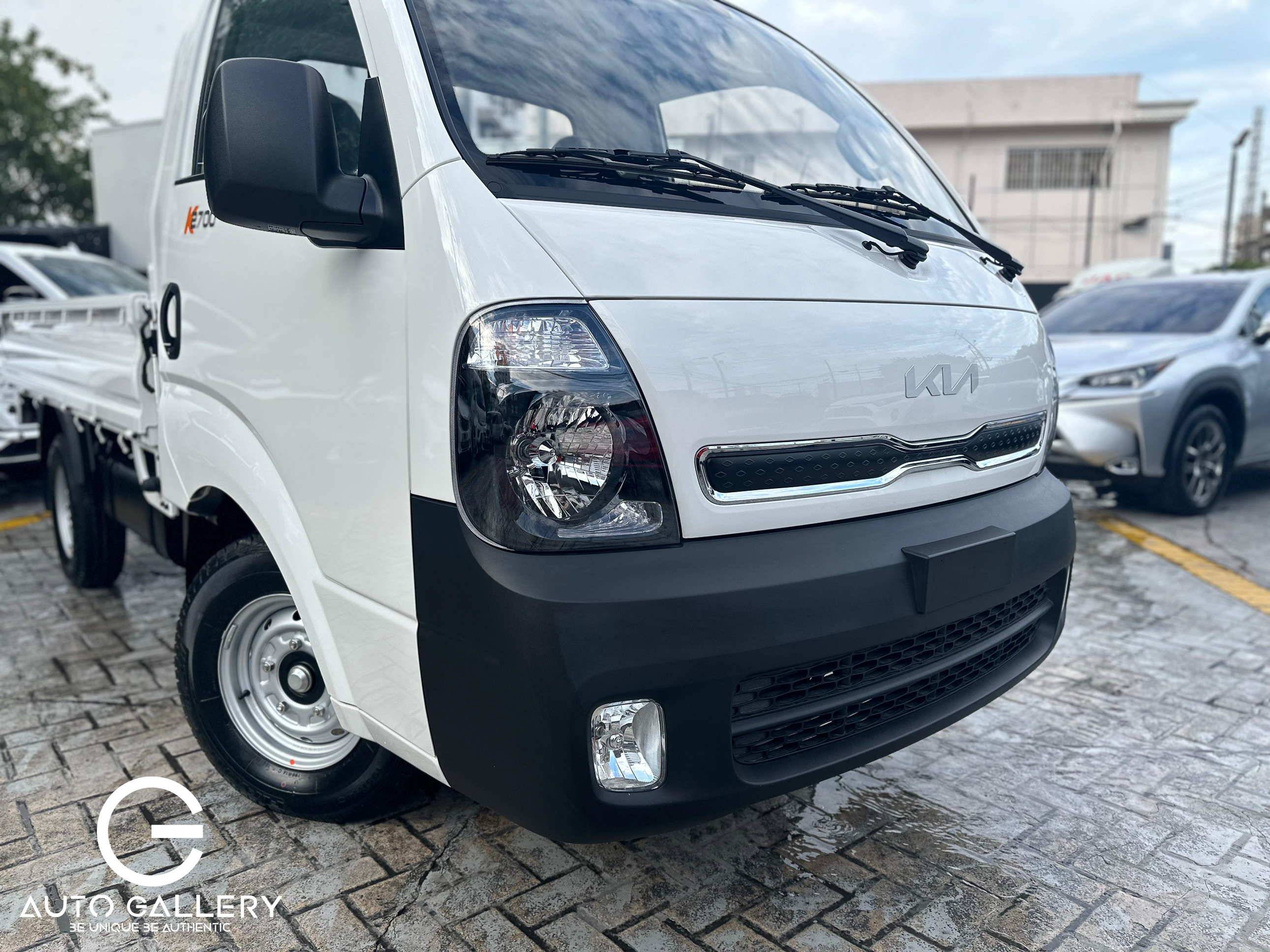 camiones y vehiculos pesados - KIA K2700 8