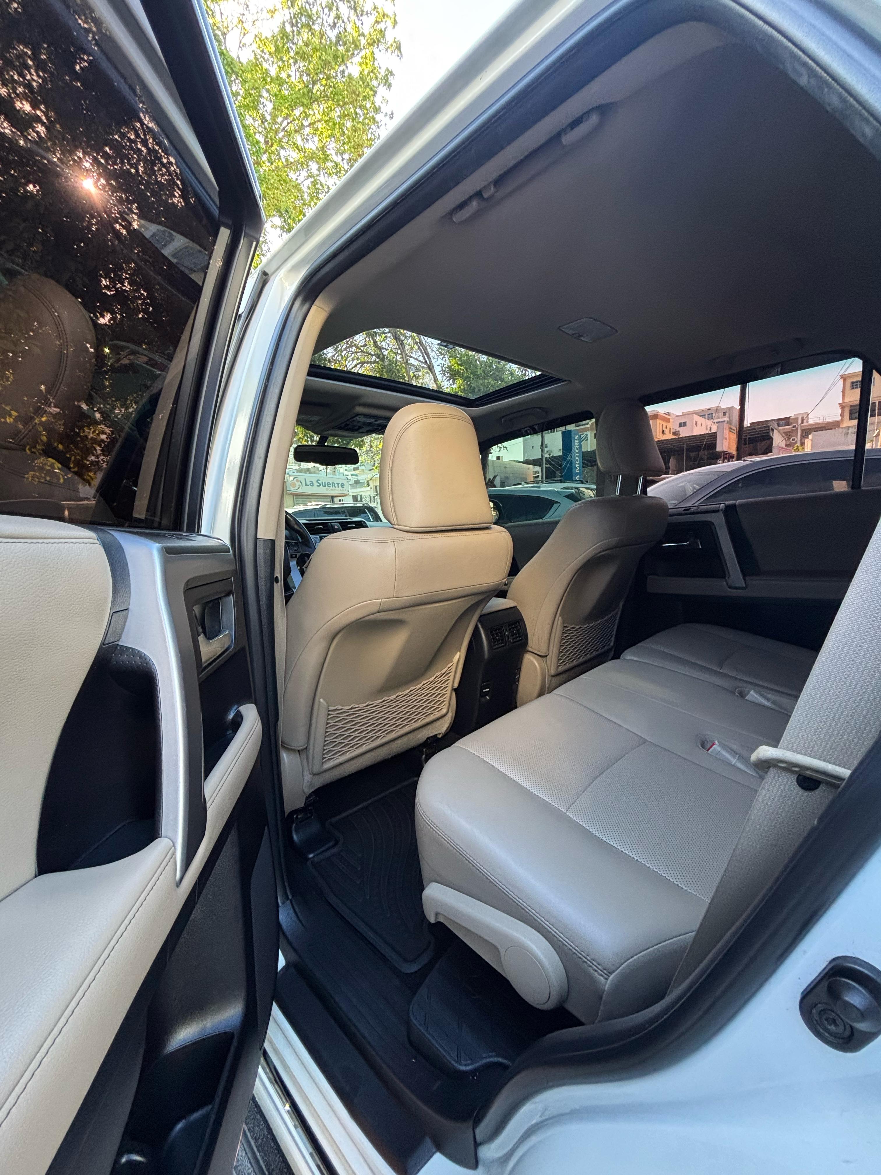 jeepetas y camionetas - Toyota 4Runner Limited 2015 3