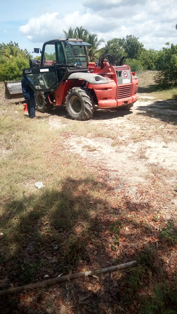 camiones y vehiculos pesados - Telehandler MVT1332 SLT -  levanta 3200 kg a 13 Mt 9