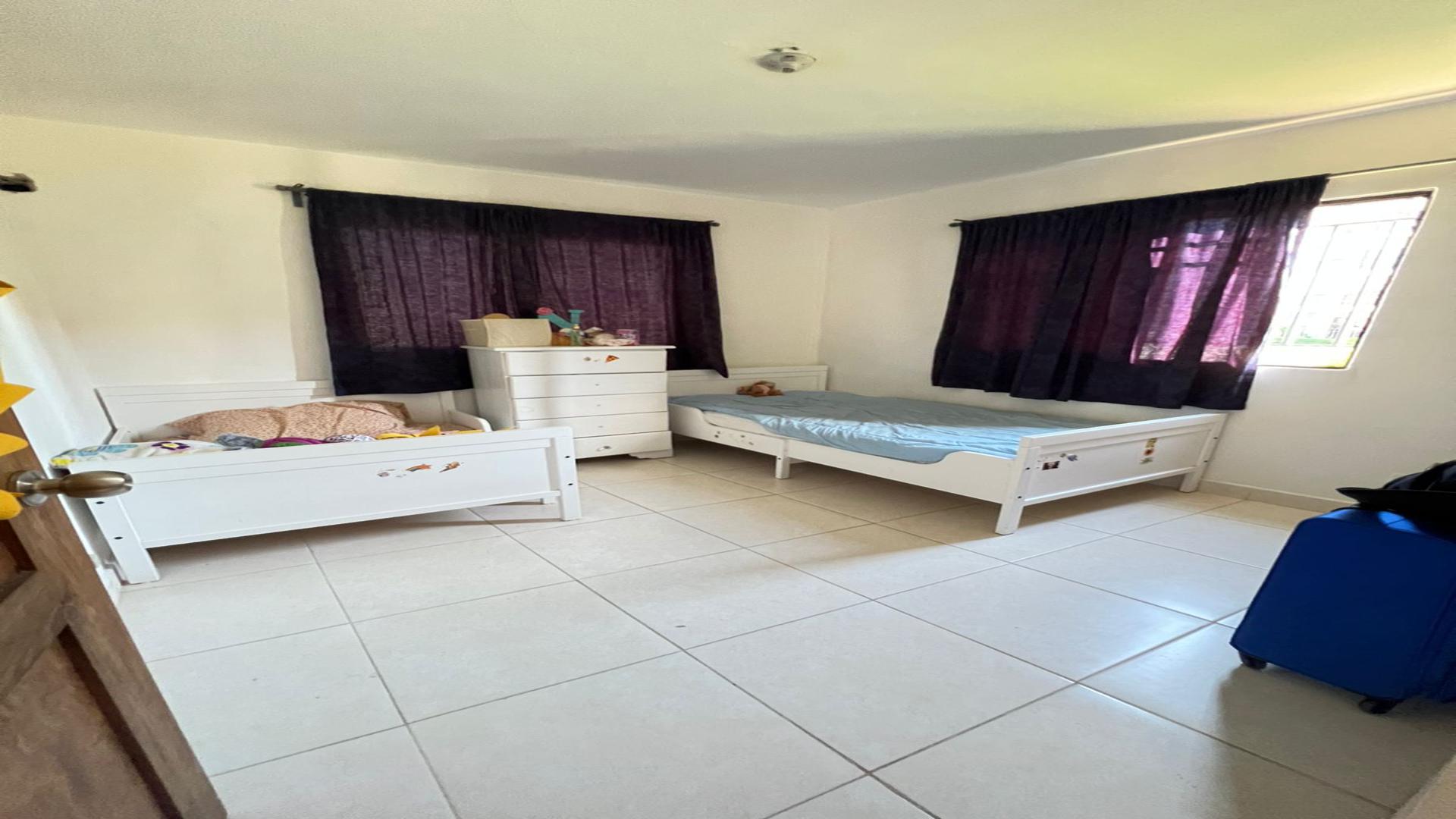 apartamentos - Apartamento con terraza frontal en venta en la Av. Ecológica 8