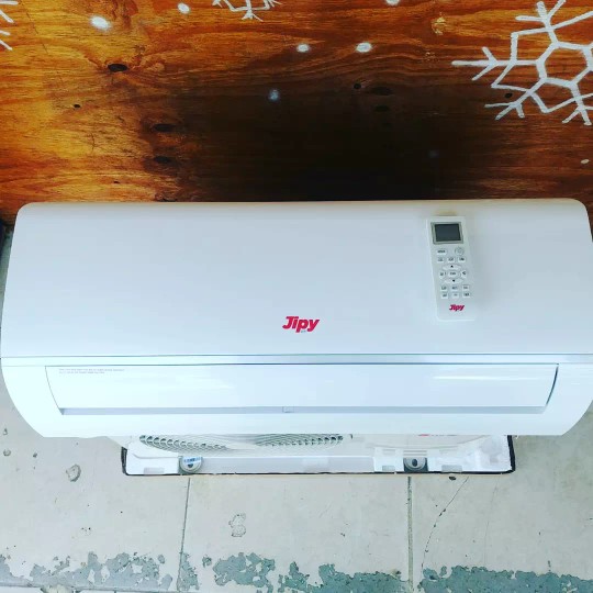 aires acondicionados y abanicos - VENTA DE AIRES 12,000BTU INSTALACIÓN INCLUIDA 5