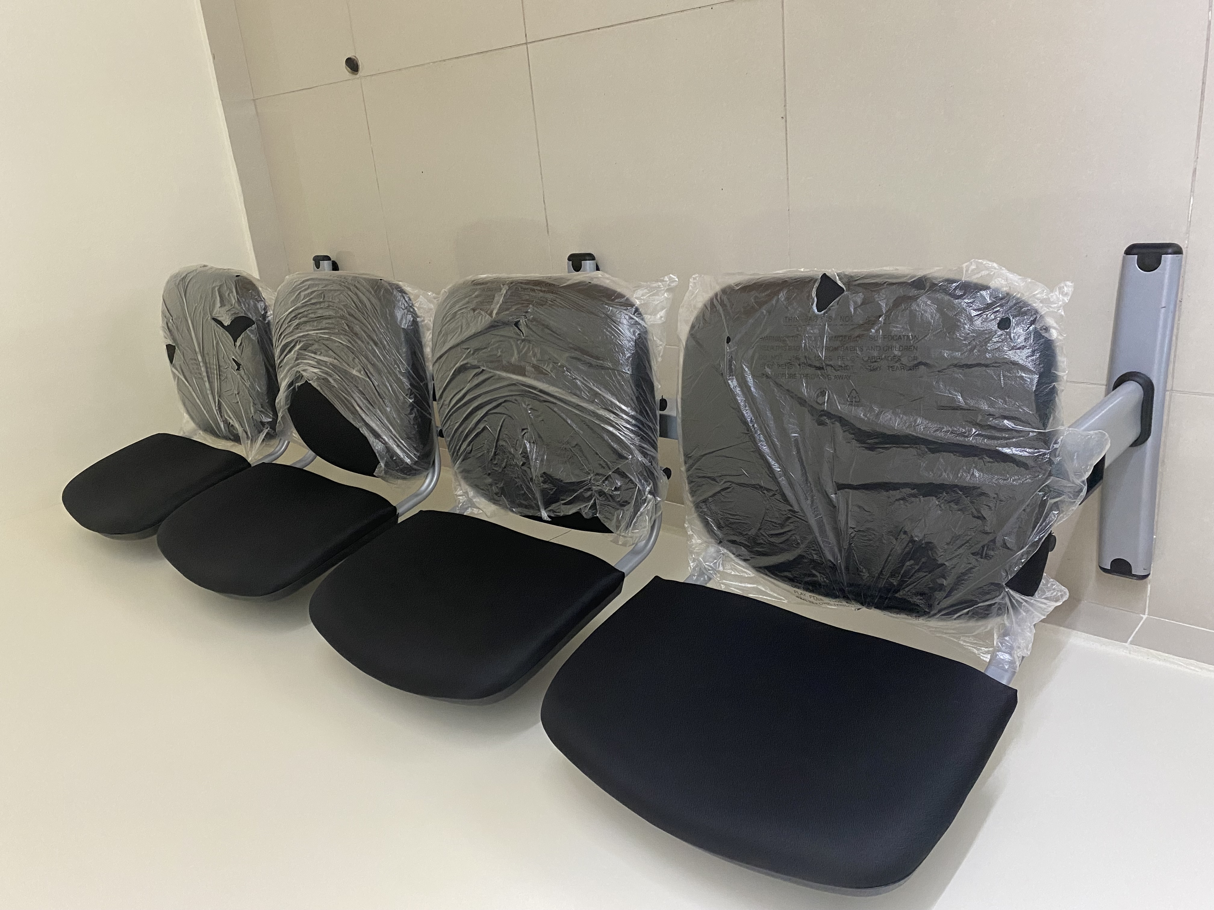articulos de oficina - Set de sillas para visita 1