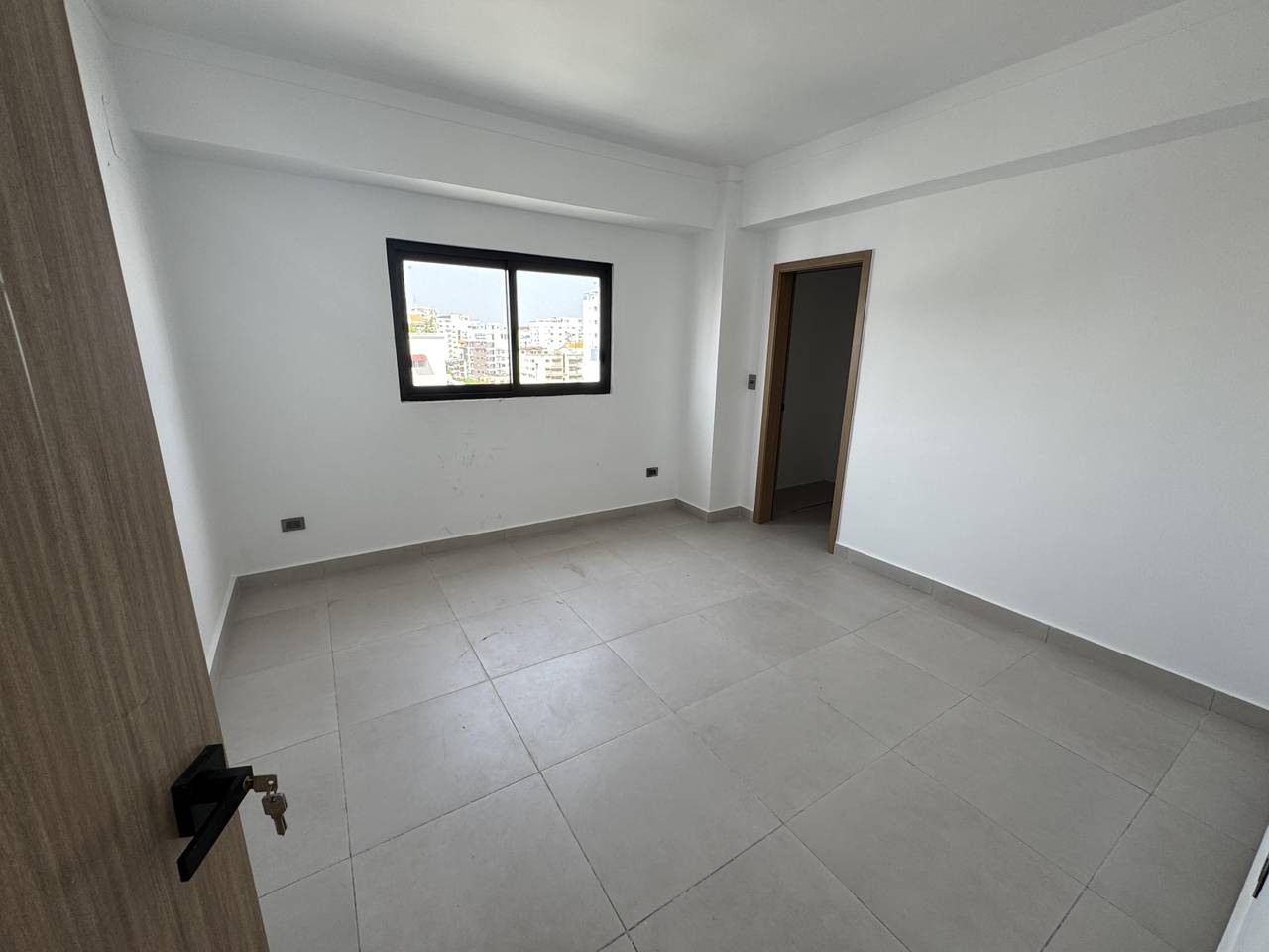 apartamentos - Oportunidad en Evaristo Morales  3