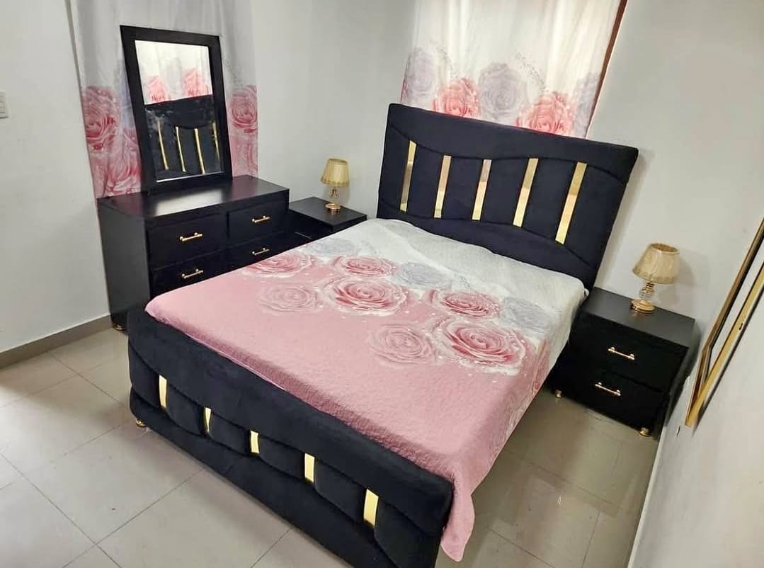 muebles y colchones - Juego completo de 54? 22,500 
Juego completo de 60? 23,500 
 7
