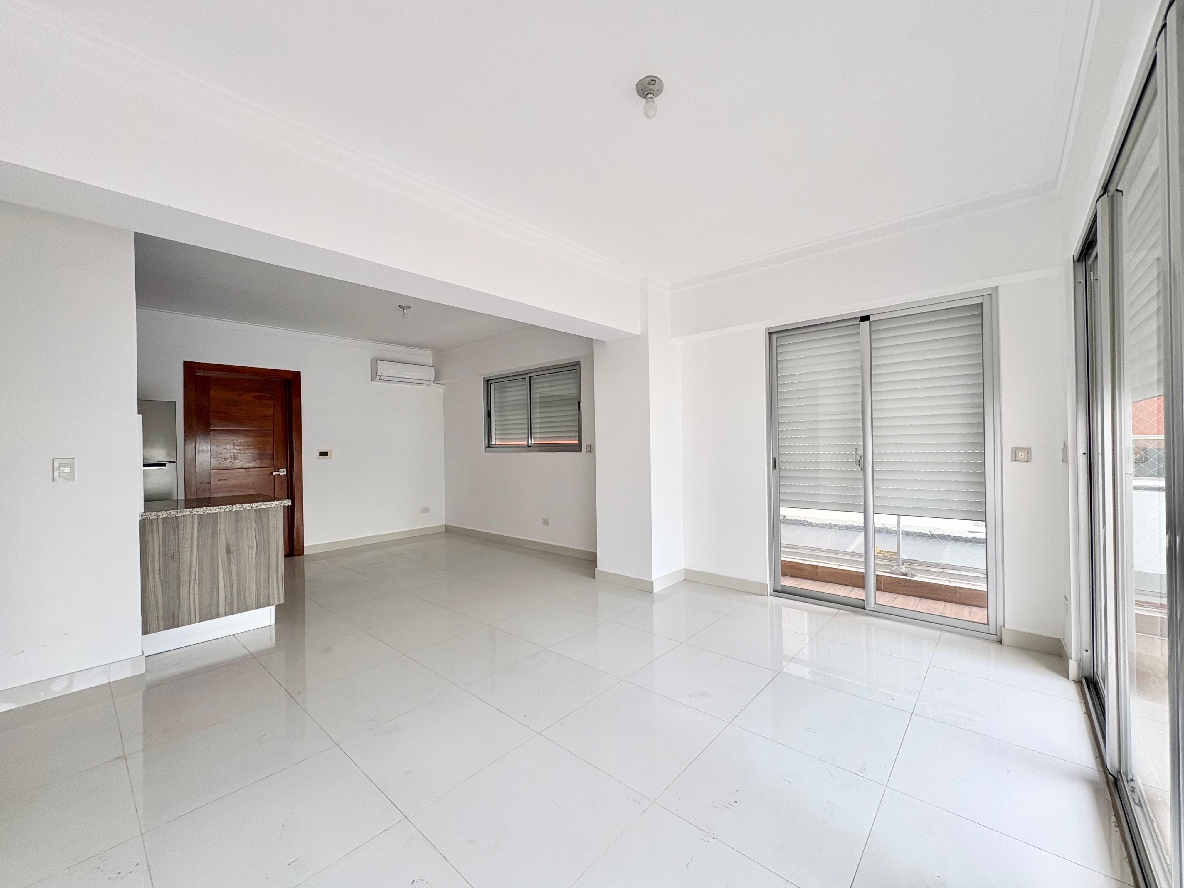 apartamentos - Apartamento con terraza en alquiler ubicado en Bella Vista  3