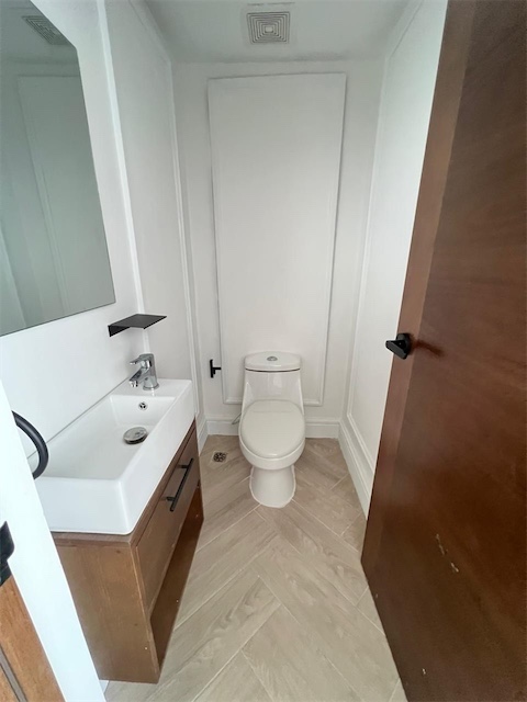 apartamentos - Venta de apartamentos en el Distrito Nacional Evaristo Morales Santo Domingo  5
