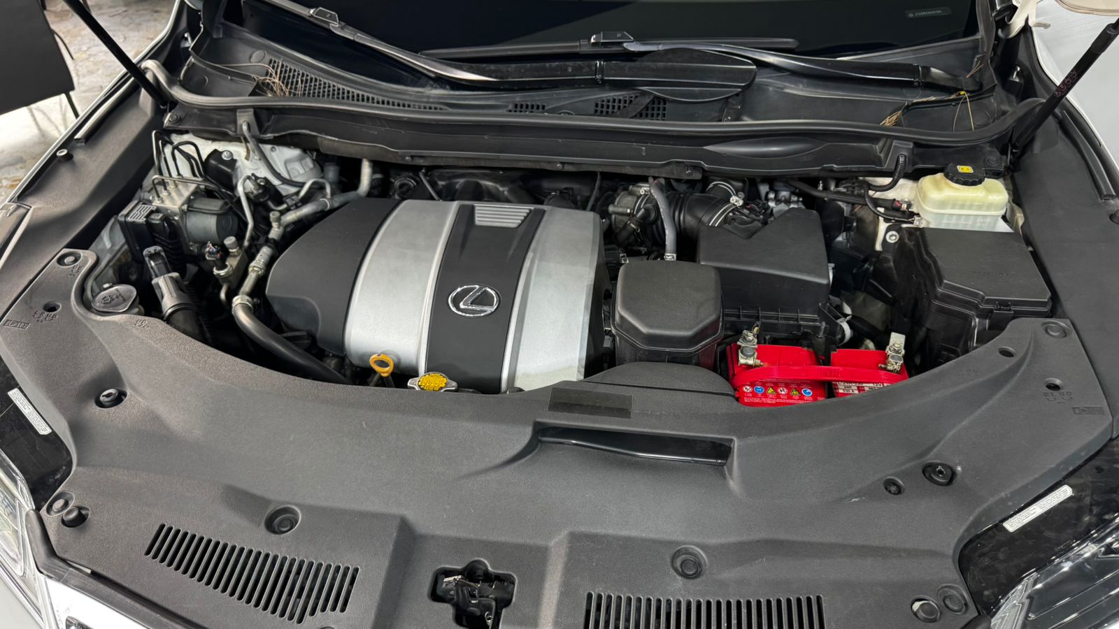 jeepetas y camionetas - Lexus RX350 2017 clean carfax 3
