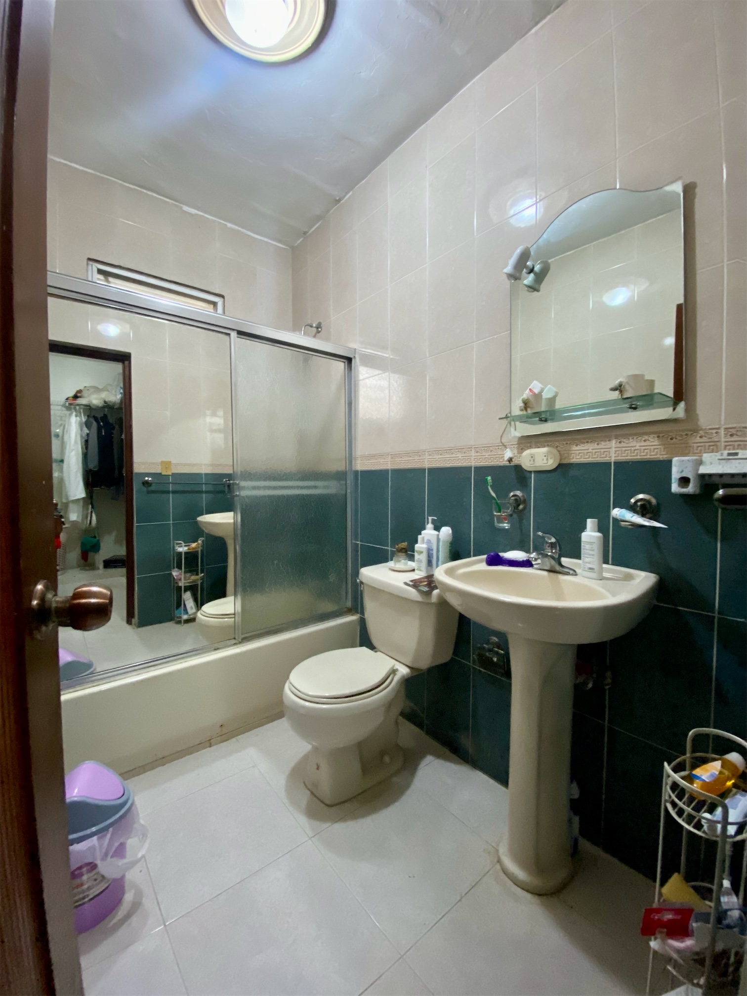 casas - Amplia casa de venta en Gurabo  7