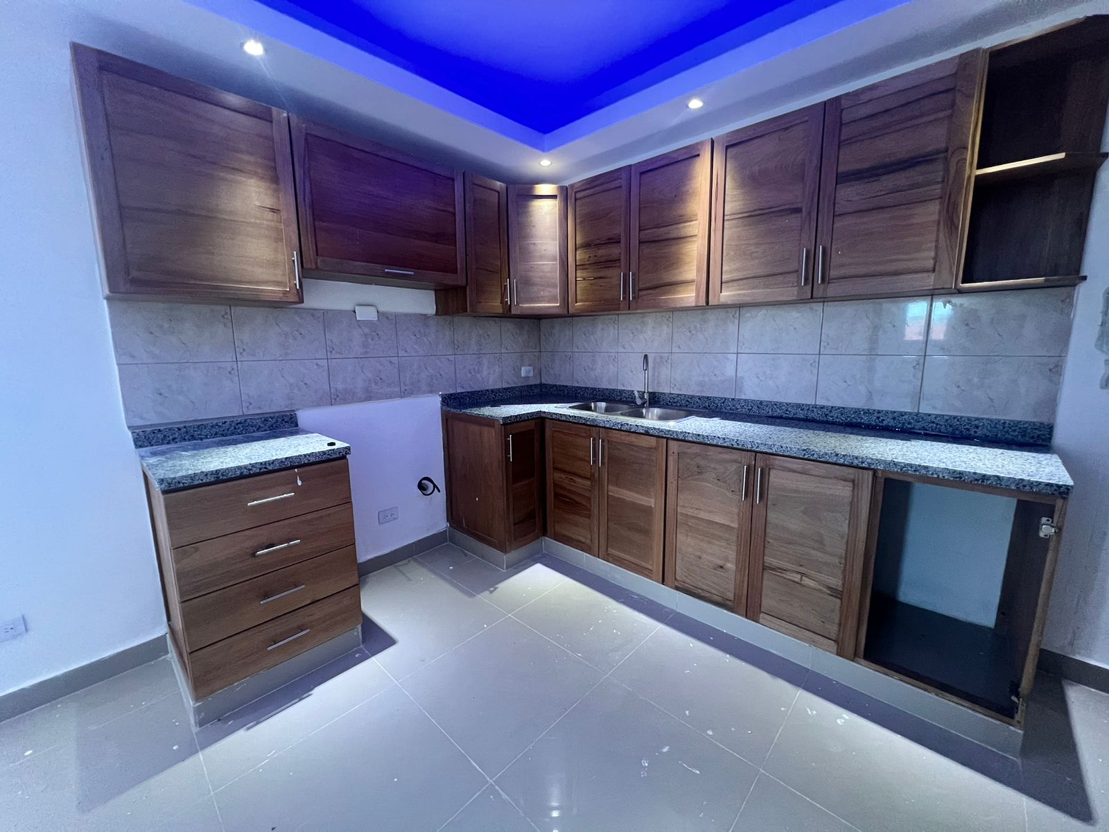 apartamentos - Venta de Apartamento en los Tres Ojos 2 Nivel  4