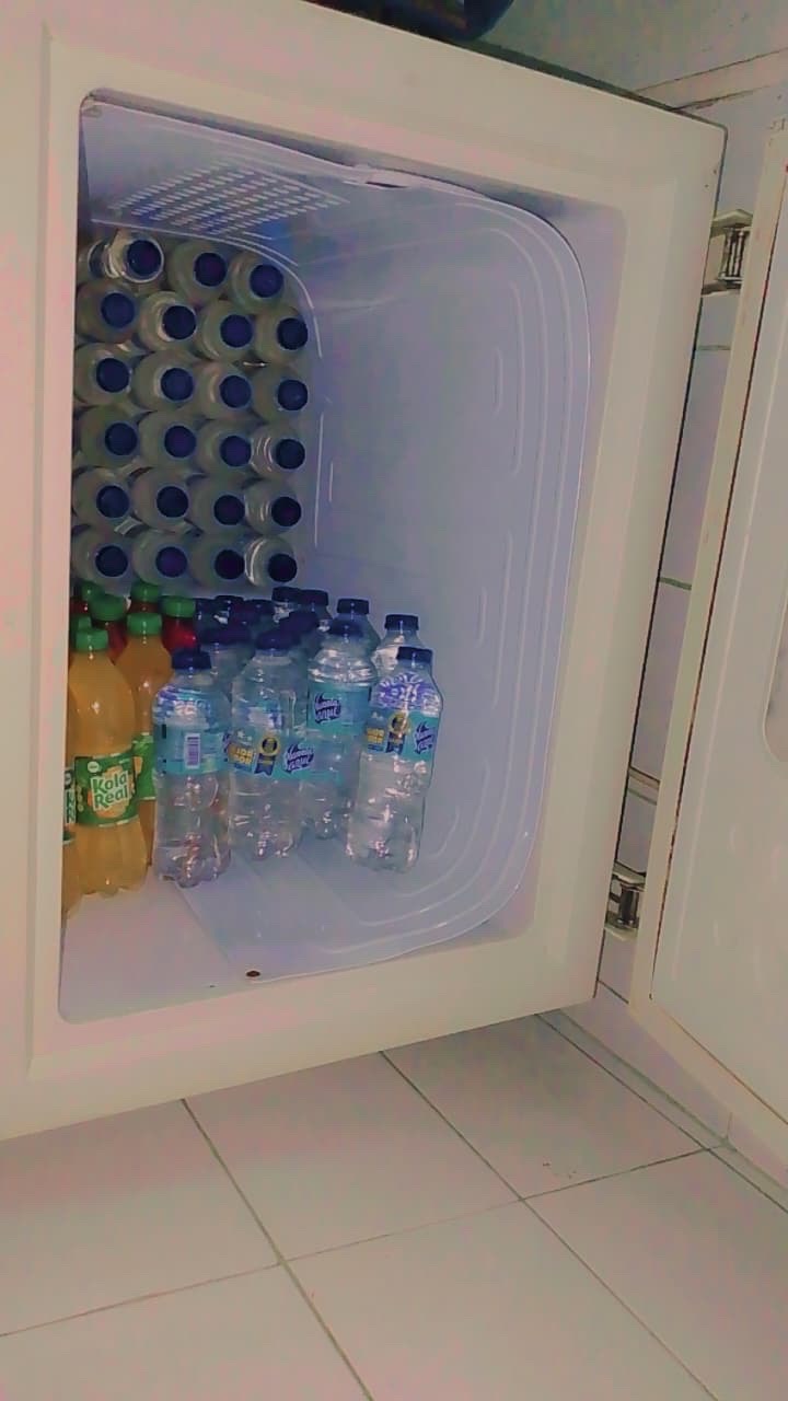 electrodomesticos - frizer en buenas condiciones se vendo con o sin la mercancía , interesado  2