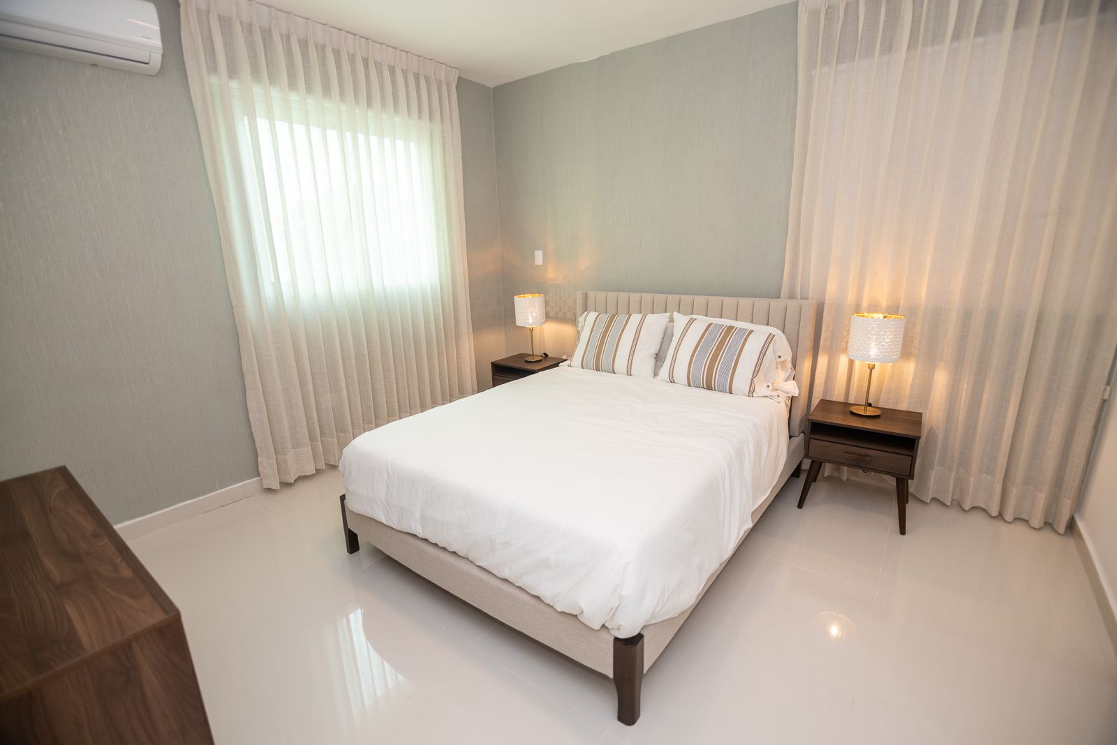 apartamentos - APARTAMENTOS LISTO PARA MUDARTE EN LICEY SANTIAGO. 3