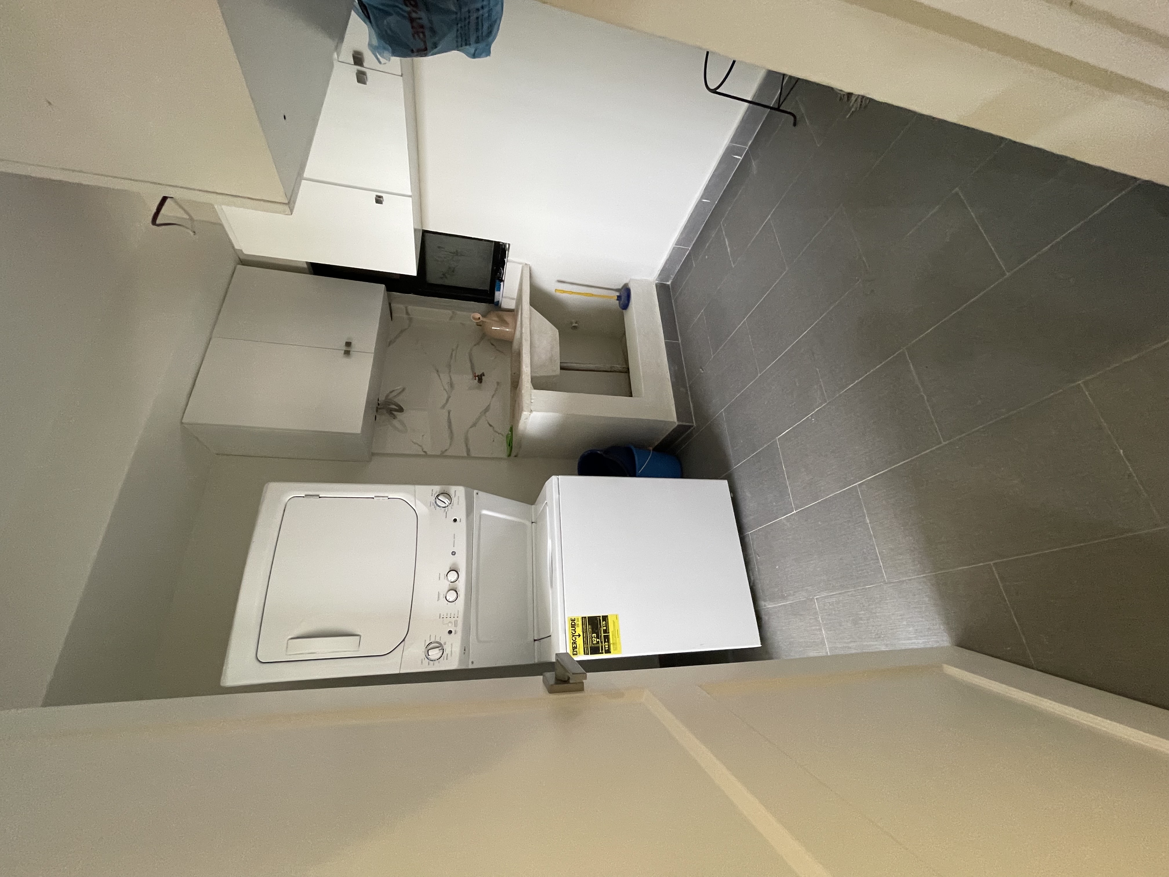 apartamentos - SE ALQUILA APARTAMENTO AMUEBLADO EN LAS PRADERAS 
 9
