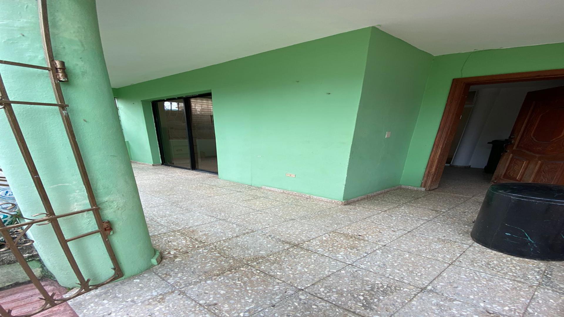 casas - Casa en venta en Urbanizacion Carolina 4