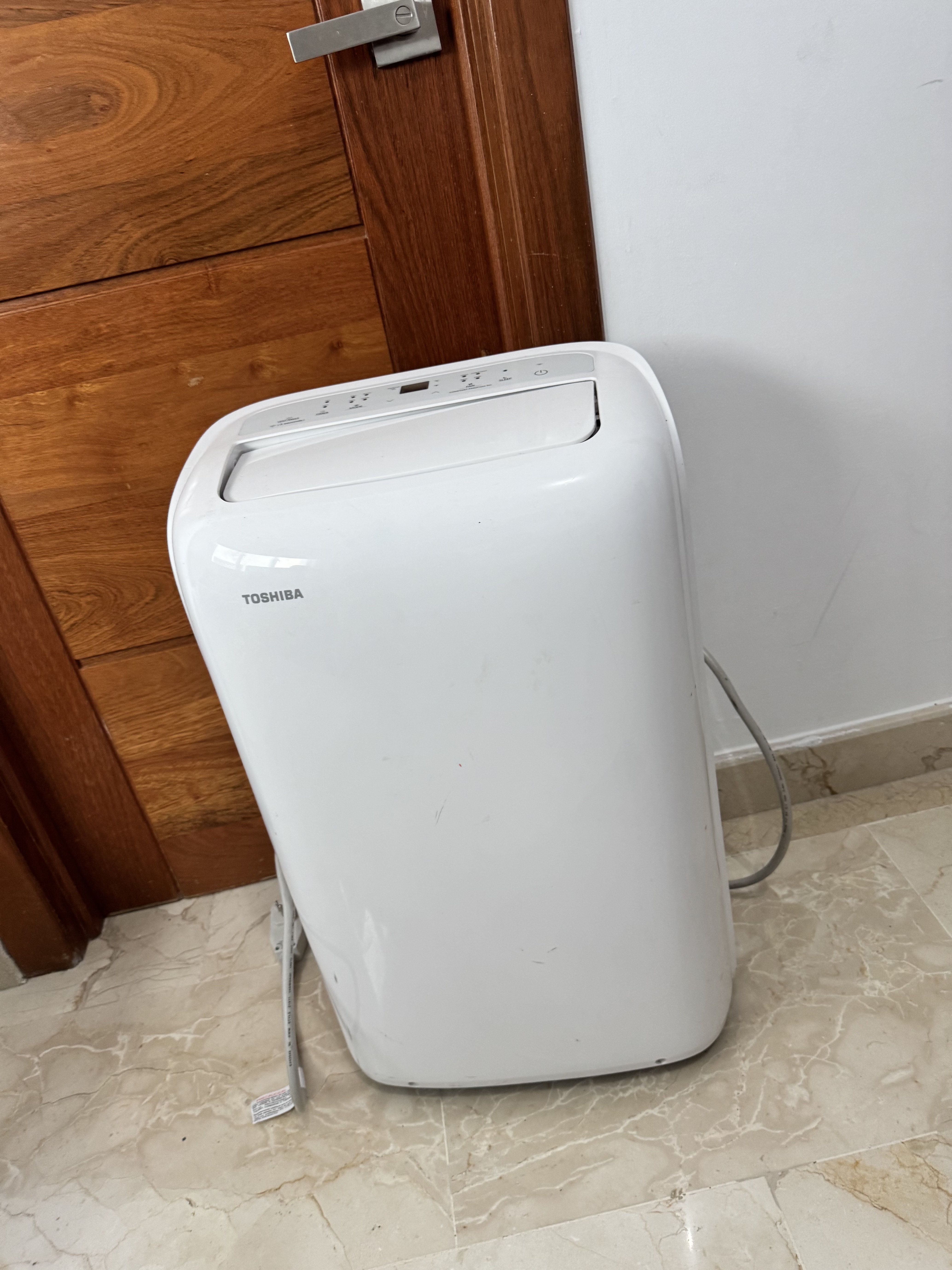 aires acondicionados y abanicos - Aire portátil Toshiba 0