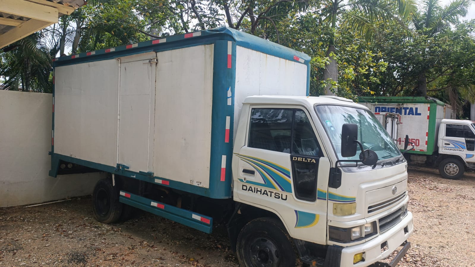 camiones y vehiculos pesados - SE VENDEN 2 CAMIONES DAIHATSU 1