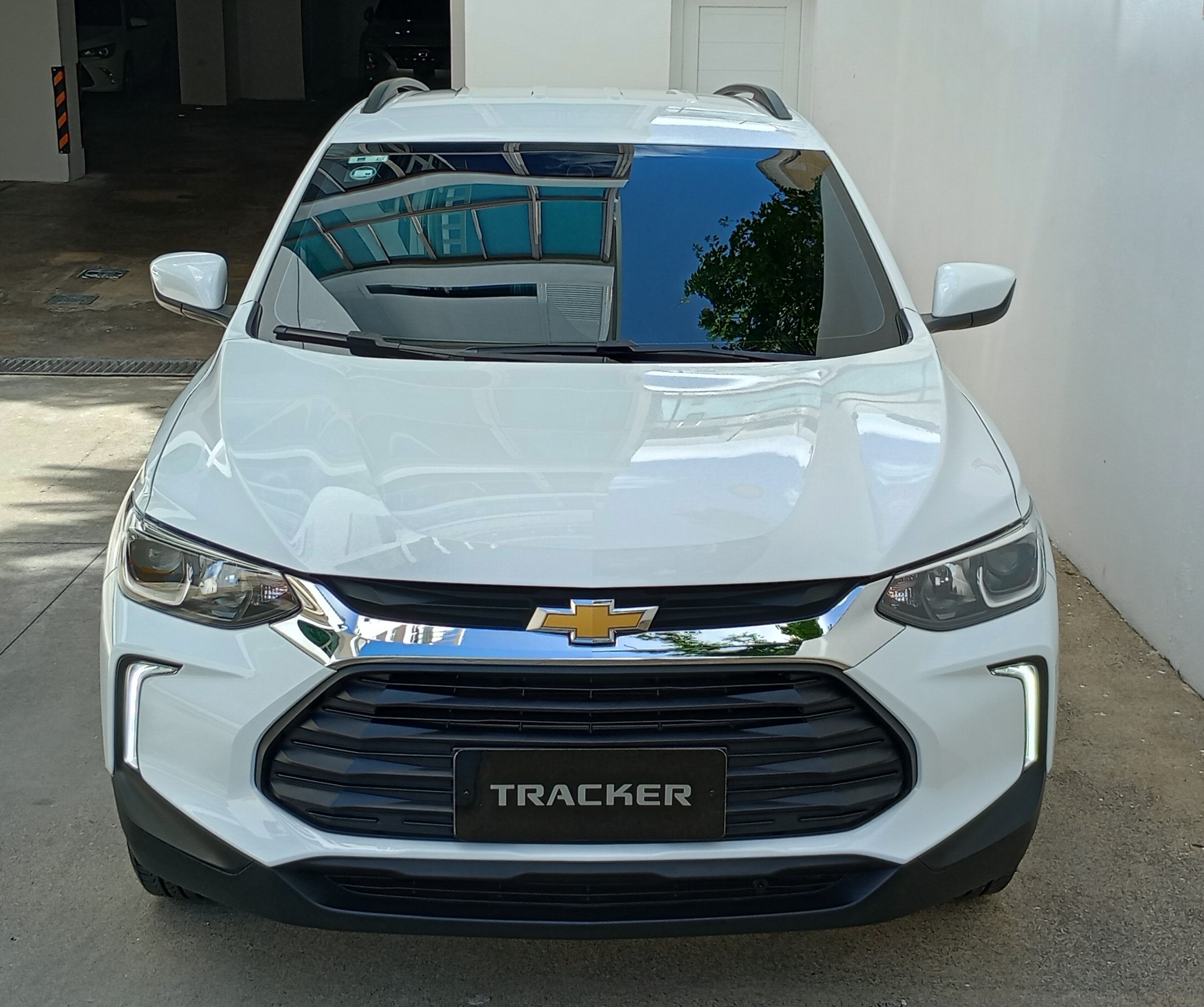 jeepetas y camionetas - CHEVROLET TRACKER LT 2023 con 7100 Kilómetros 2
