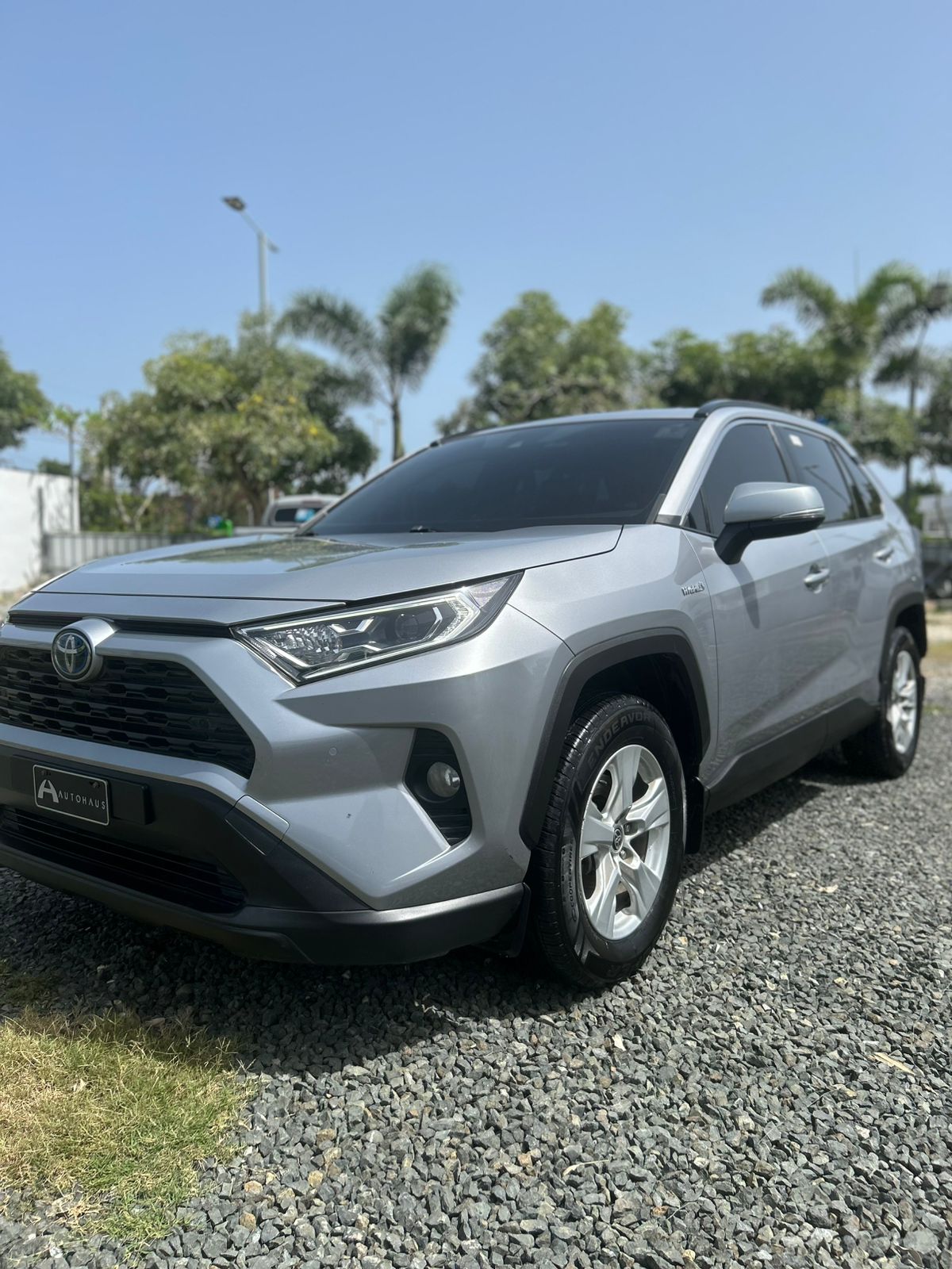 jeepetas y camionetas - Vendo Toyota RAV4 Hybrid 2021 5