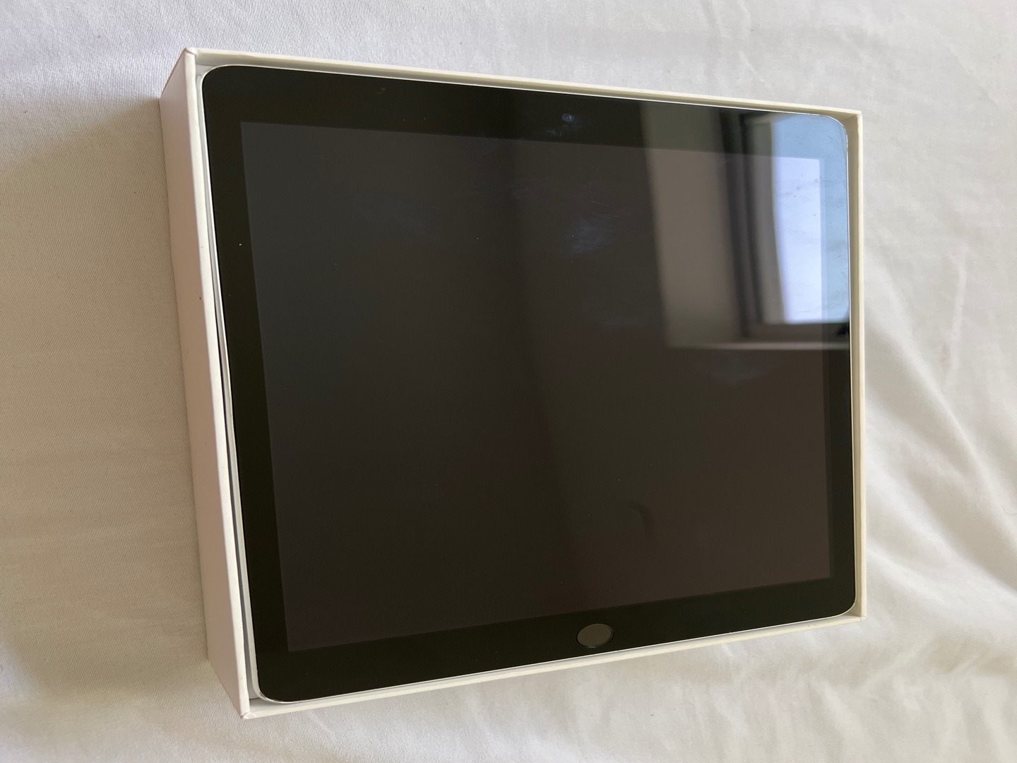 celulares y tabletas - Vendo IPad Novena Generación  0
