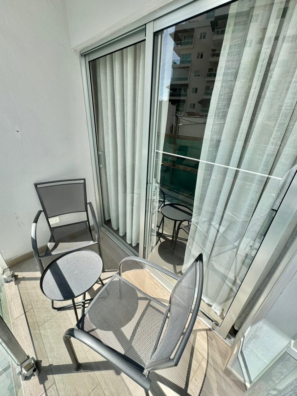 apartamentos - Apartamento en Alquiler Amueblado Evaristo Morales 8