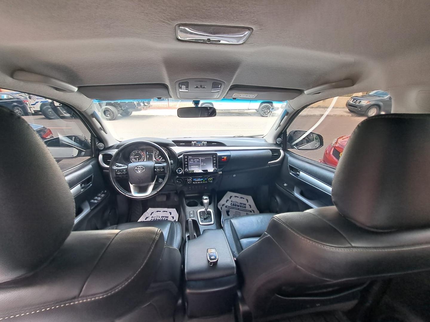 jeepetas y camionetas - Toyota Hilux full 2022 7
