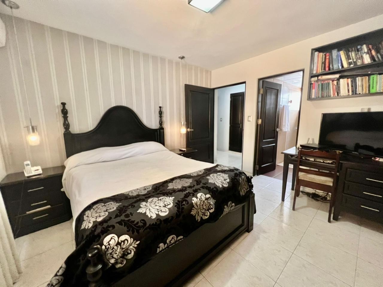 apartamentos - Vendo hermoso apartamento en la Urb. RENACIMIENTO 
115 mts2
2 Habitaciones
2 bañ 4