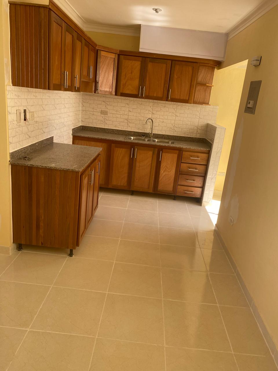 apartamentos - Traspaso de Apartamento en Jardines del Arroyo 3