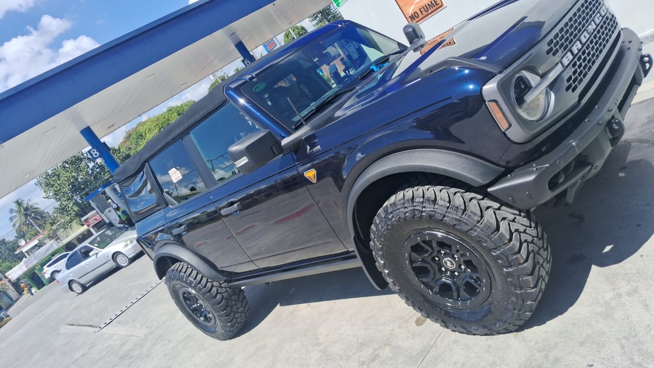 jeepetas y camionetas - VENDO FORD BRONCO 2021 AUTOMATICO 0
