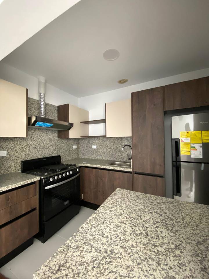 apartamentos - Apartamento en alquiler en Evaristo Morales  1
