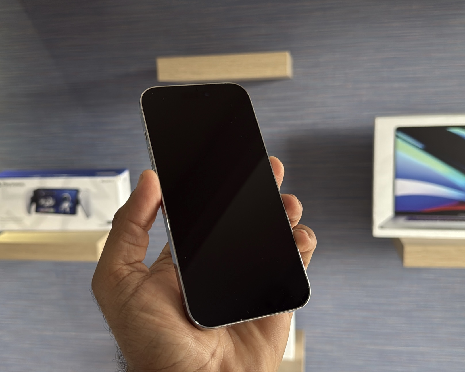 celulares y tabletas - iPhone 14 Pro 256GB Silver Como Nuevo RD$ 38,500 N 1