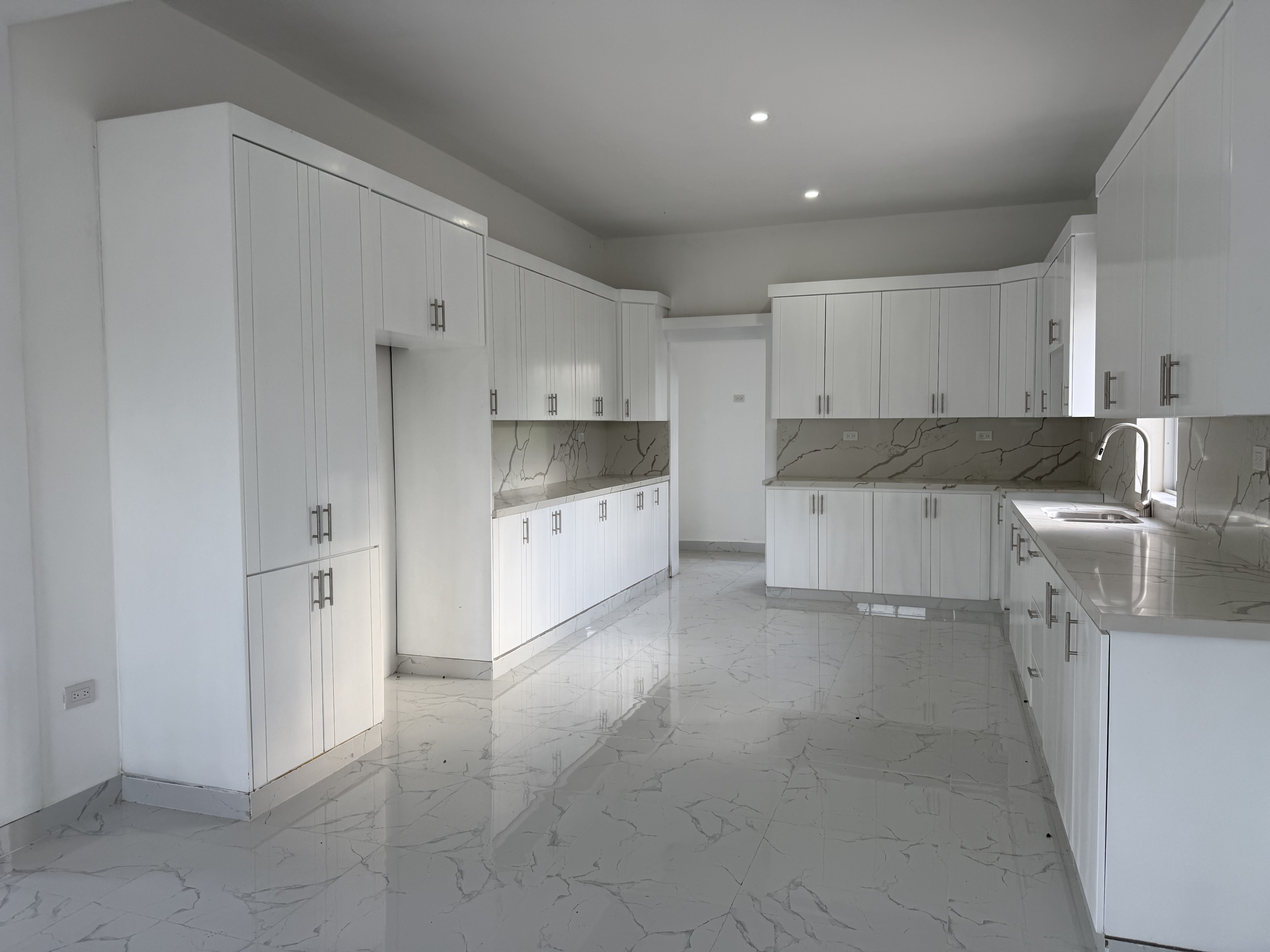 casas vacacionales y villas - vendo villas en puerto Plata con piscina y proyecto cerrado  2