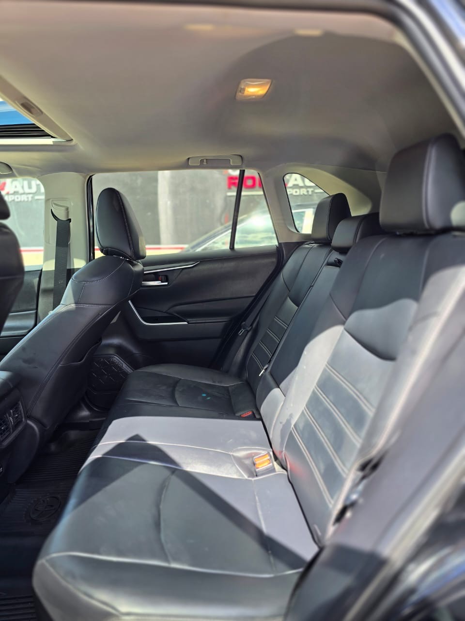 jeepetas y camionetas - TOYOTA RAV4 2020 4