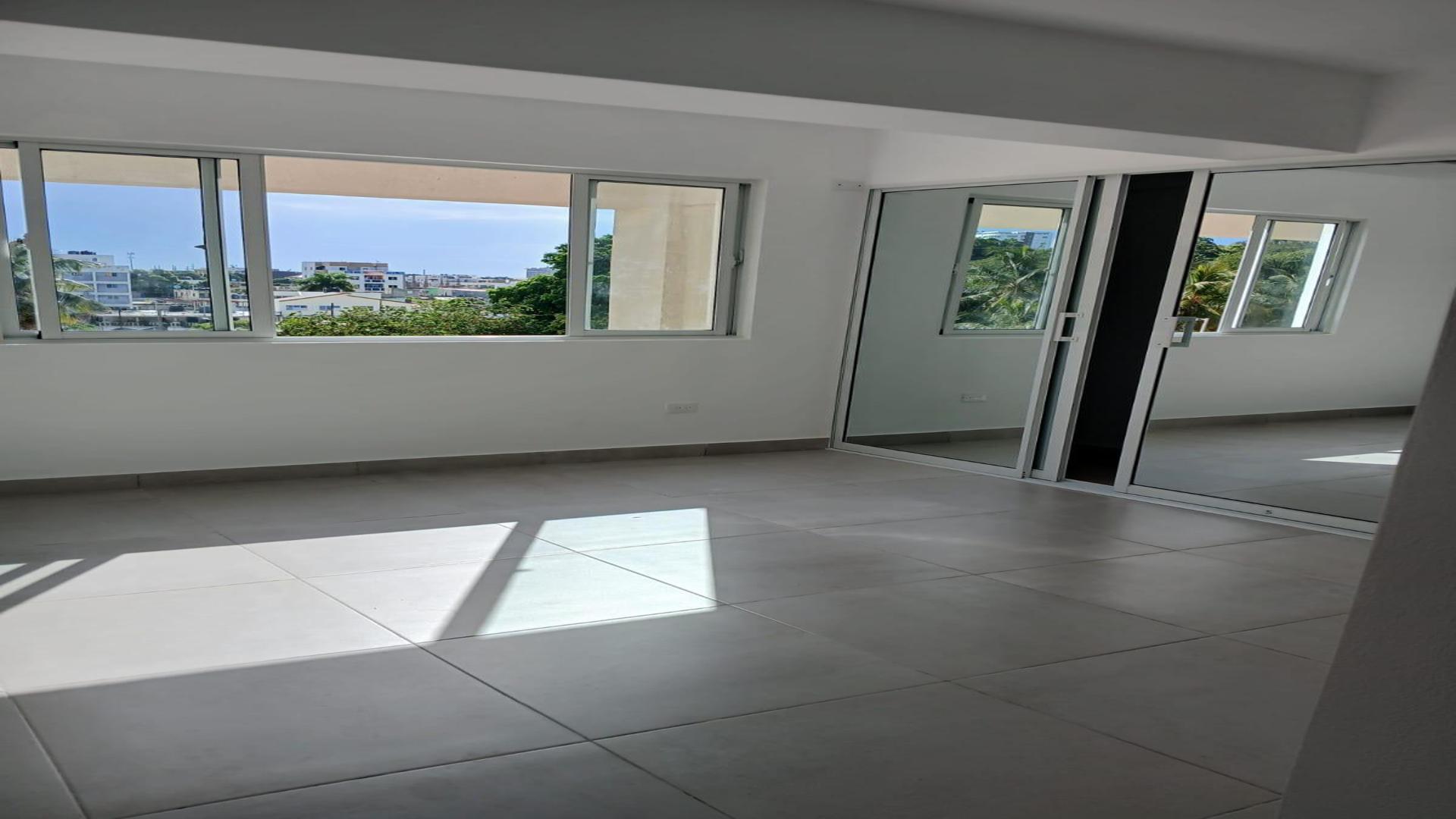 otros inmuebles - VENDO Townhouse en el 7 1/2 de La Independencia 3