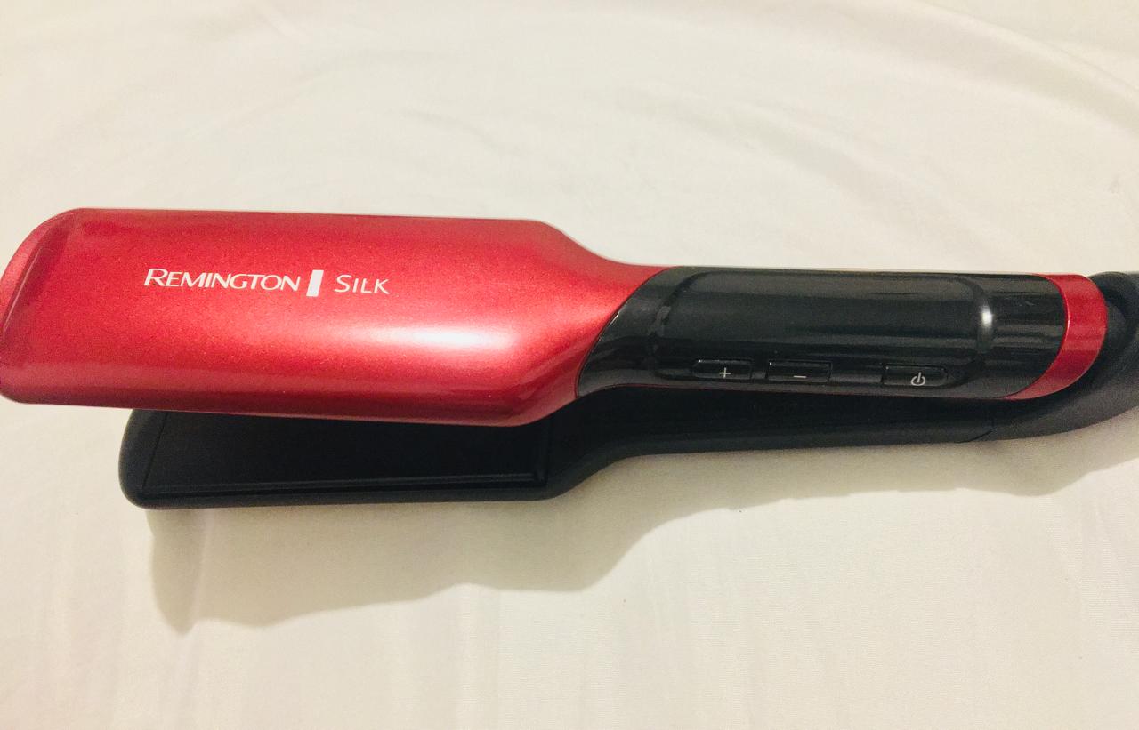 salud y belleza - Vendo Plancha Alisadora Remington Silk con placas  1