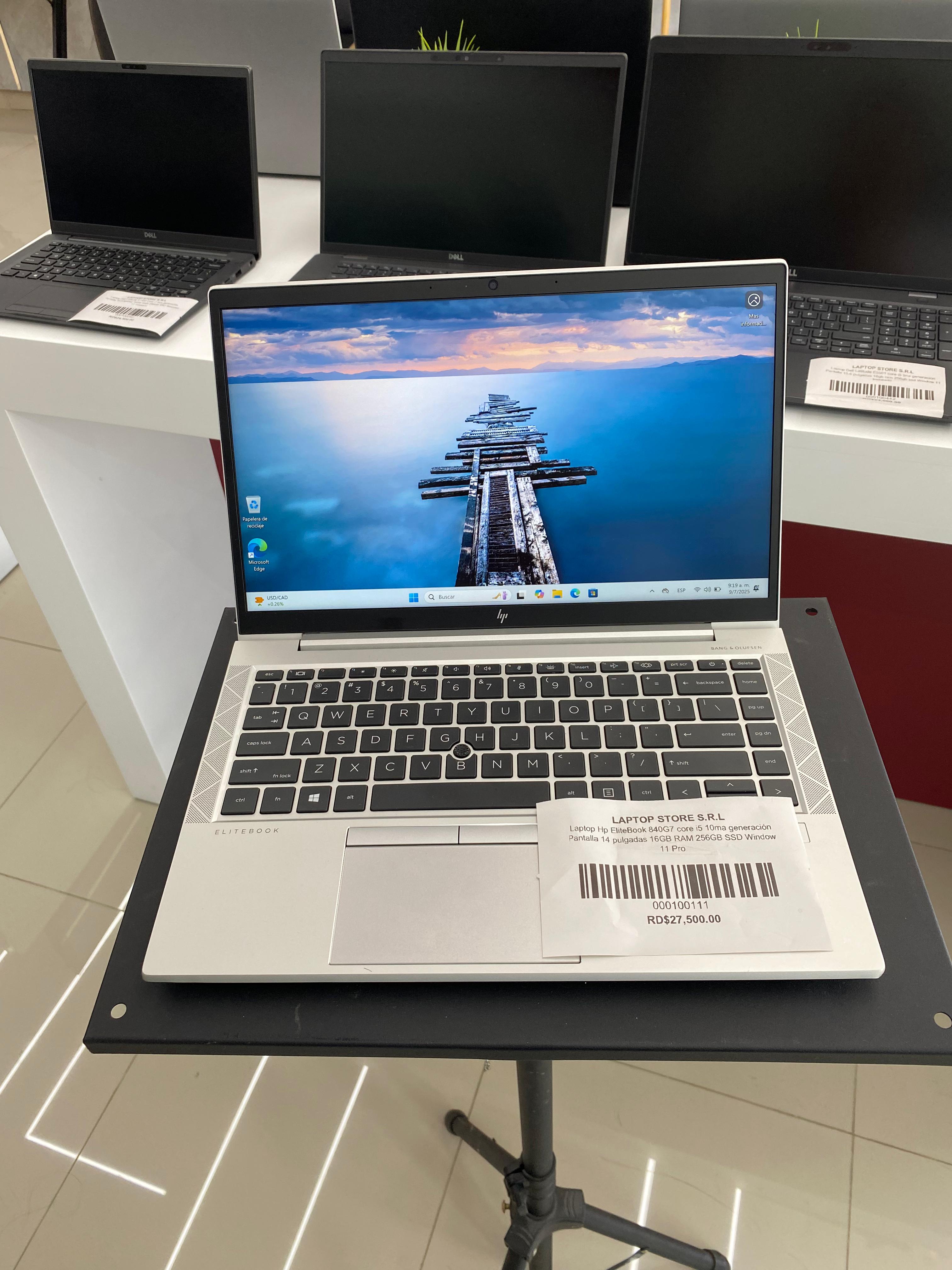 computadoras y laptops - Laptop HP Elitebook 840G7 core i5 10ma Generación  0