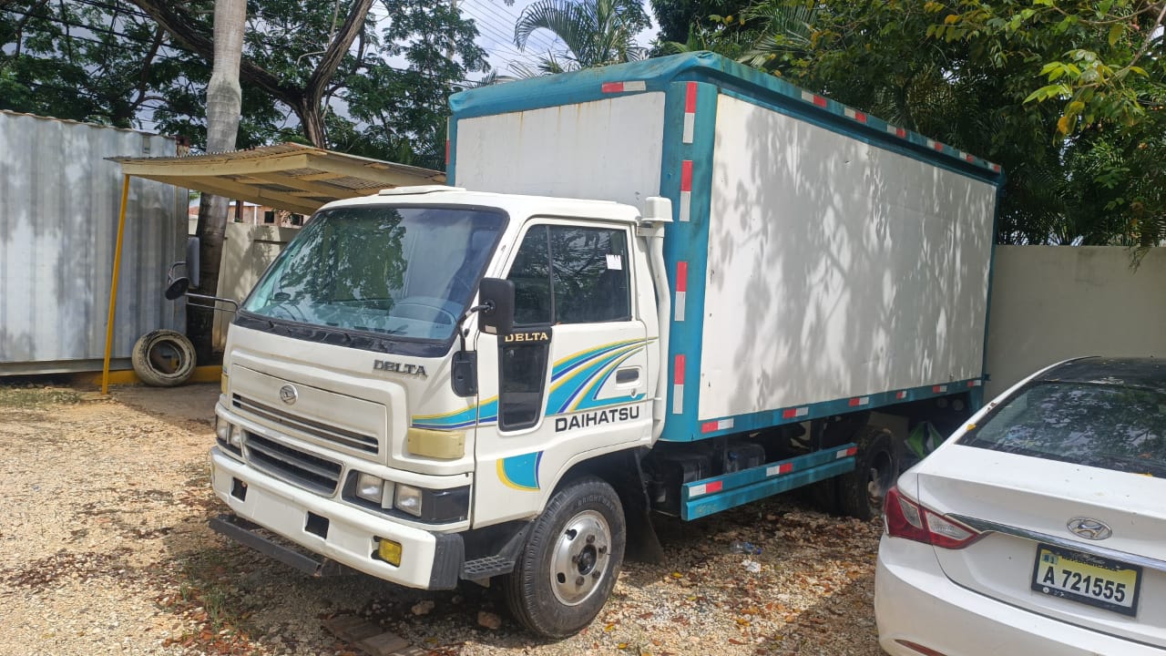 camiones y vehiculos pesados - SE VENDEN 2 CAMIONES DAIHATSU 2