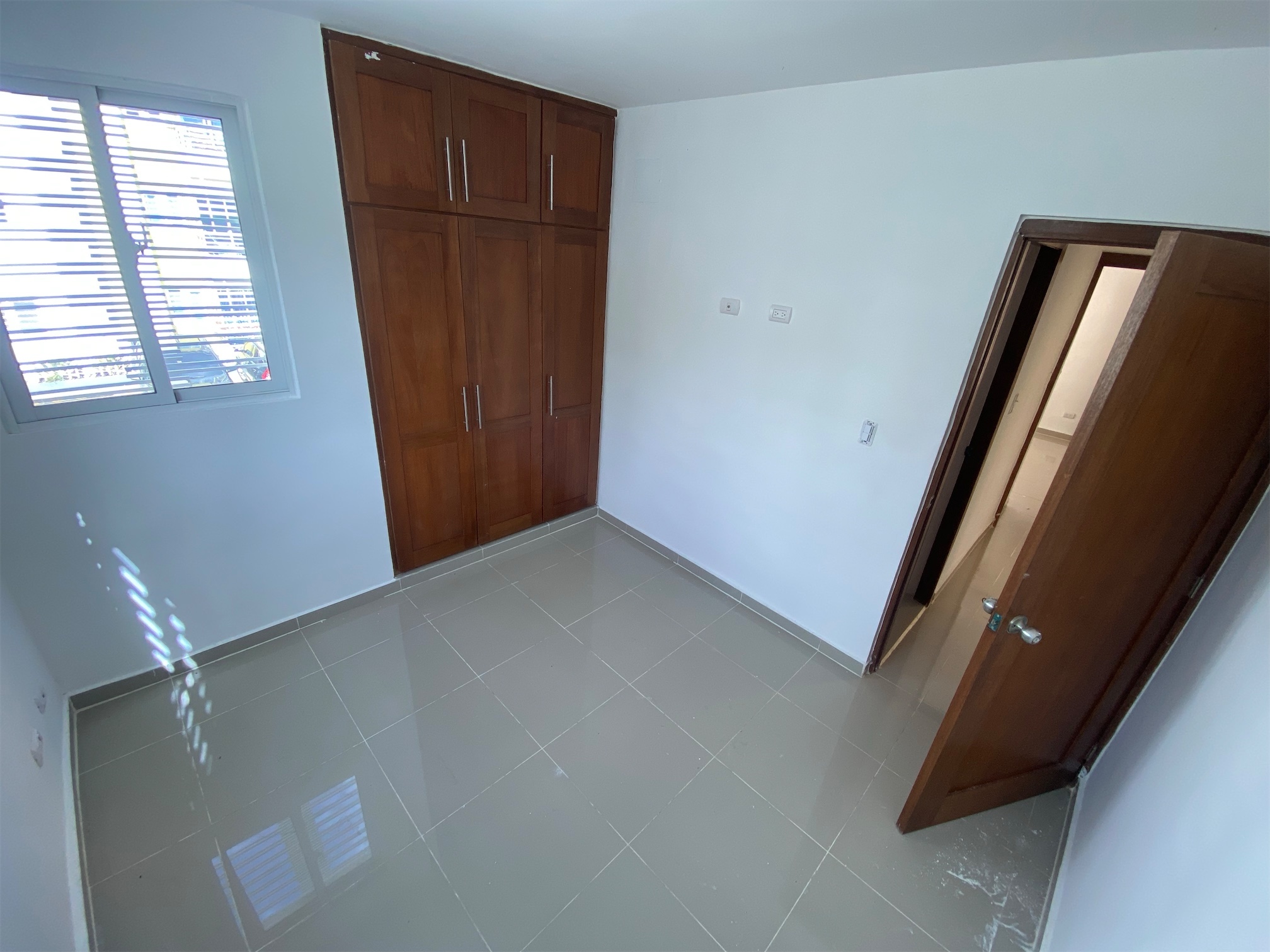 apartamentos - APARTAMENTO EN RENTA 4TO NIVEL  5