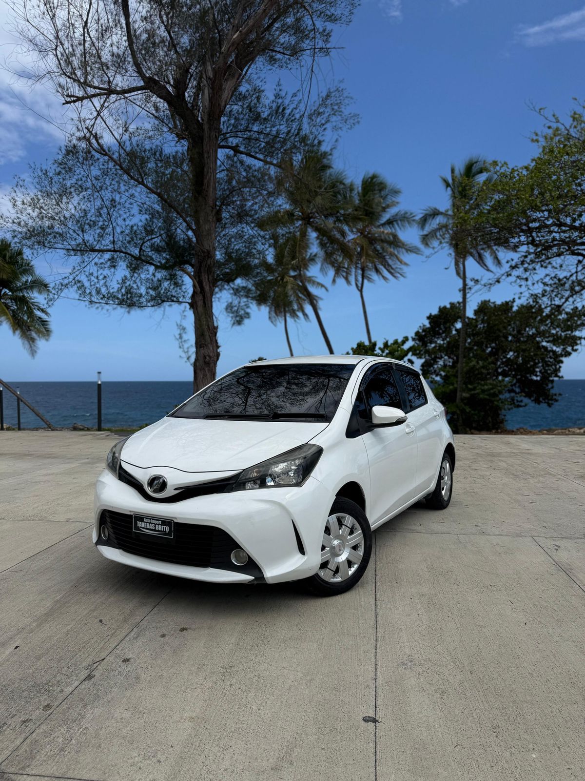 carros - Toyota vitz 2016 1