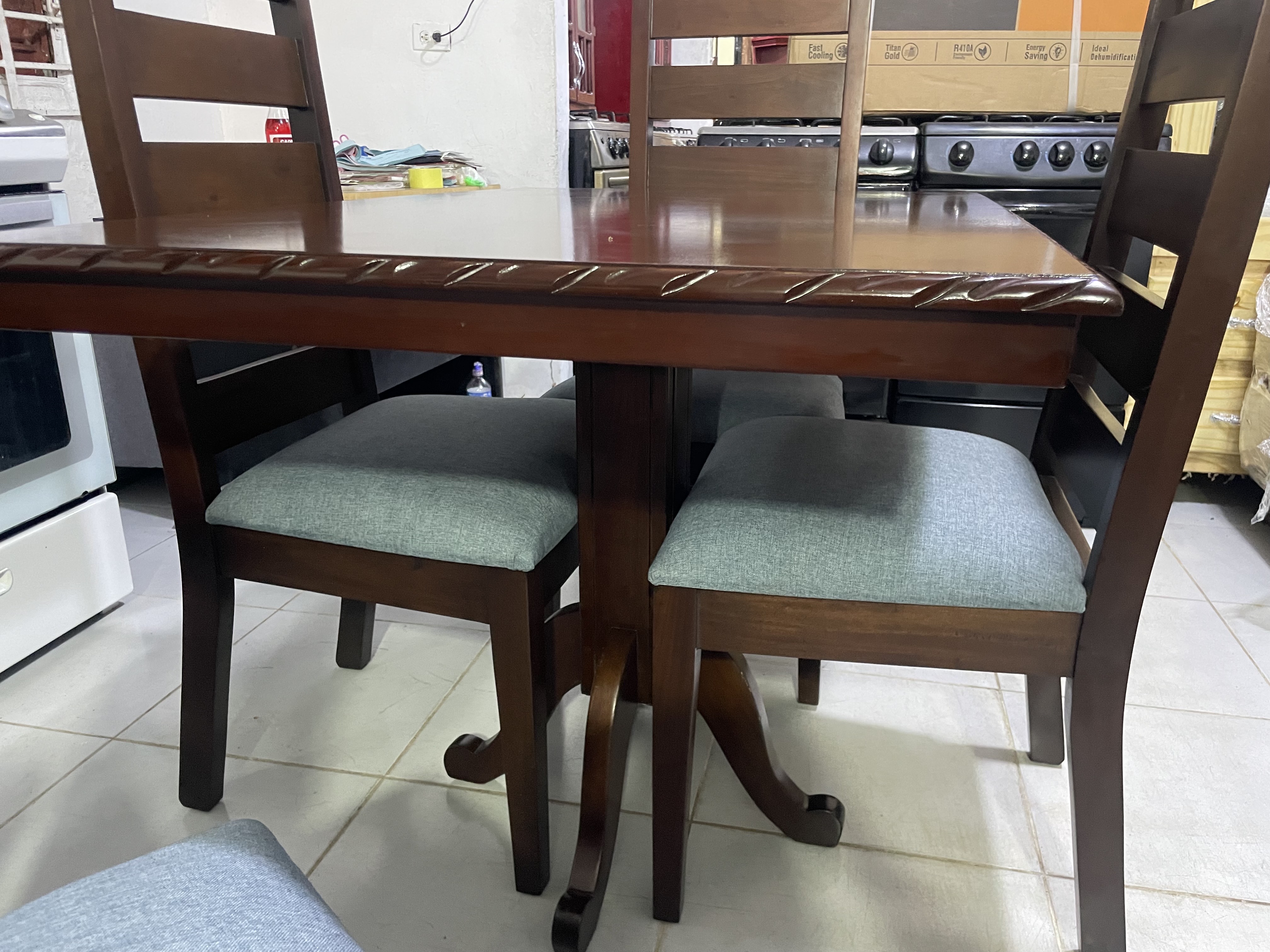 muebles y colchones - Juego de comedor 4 sillas elaborado en caoba Criollas con garantías 6
