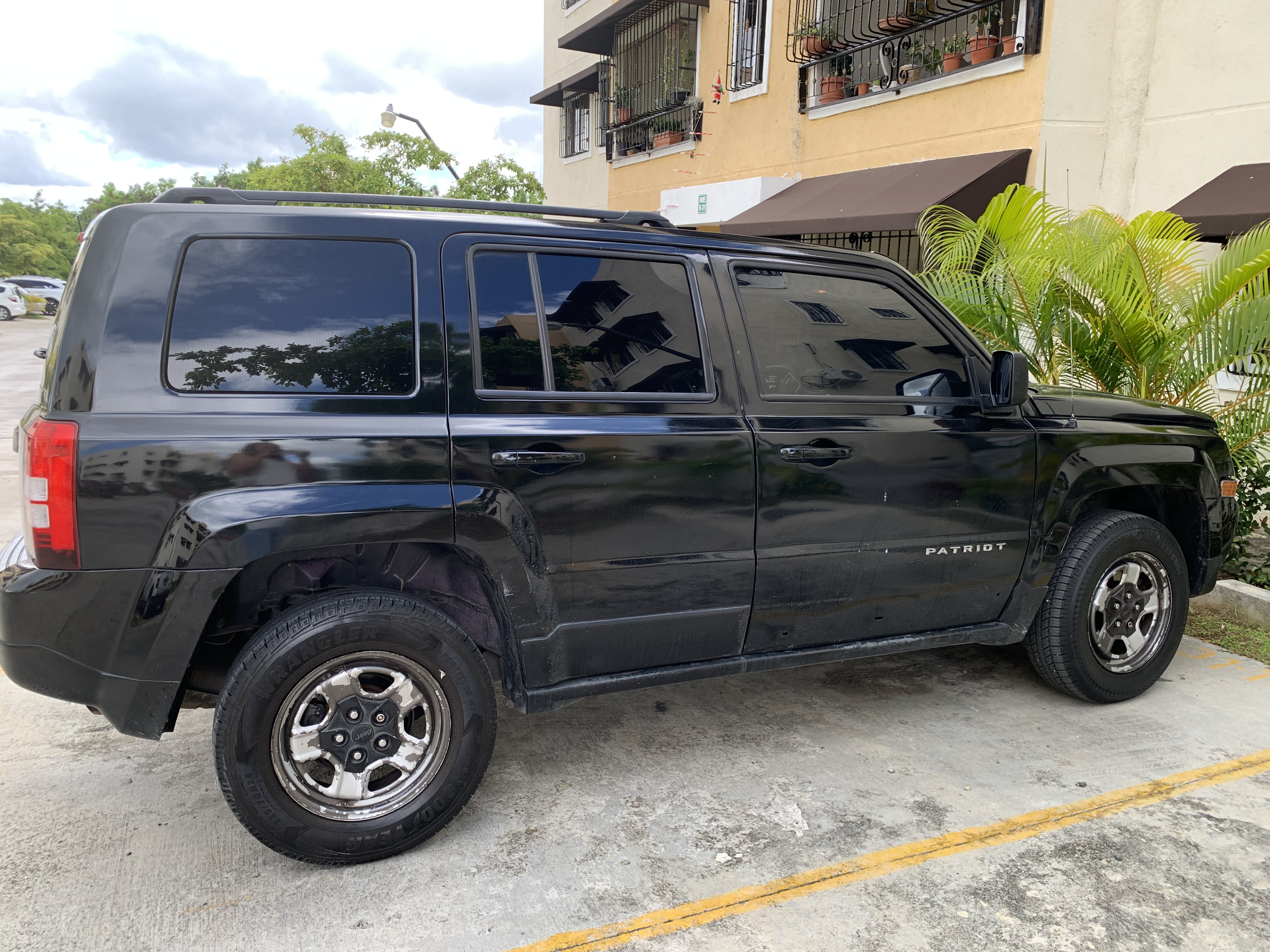 jeepetas y camionetas - JEEP PATRIOT 4x4  2012  8