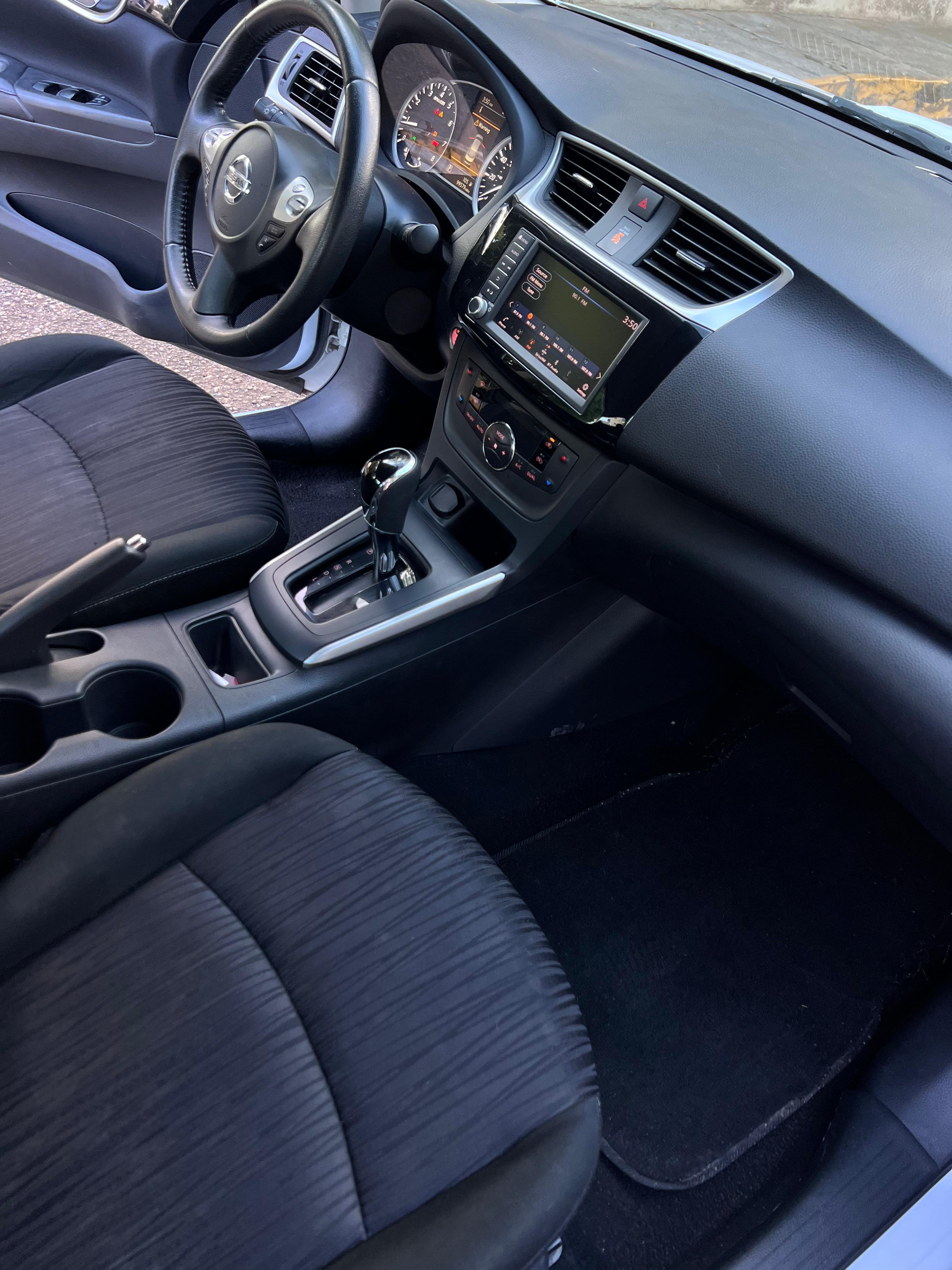 carros - Nissan sentra 2019 1