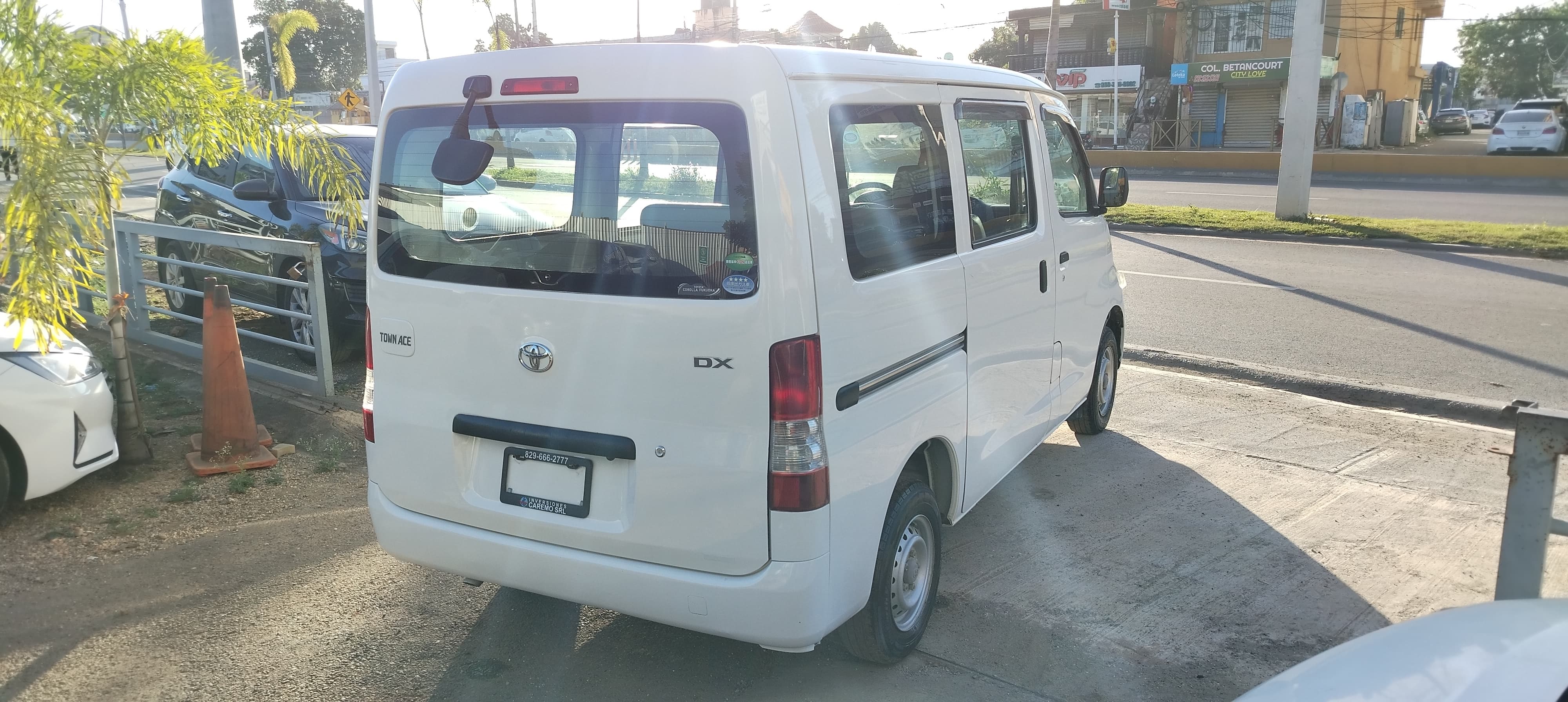 jeepetas y camionetas - Toyota Town Ace 2019 1