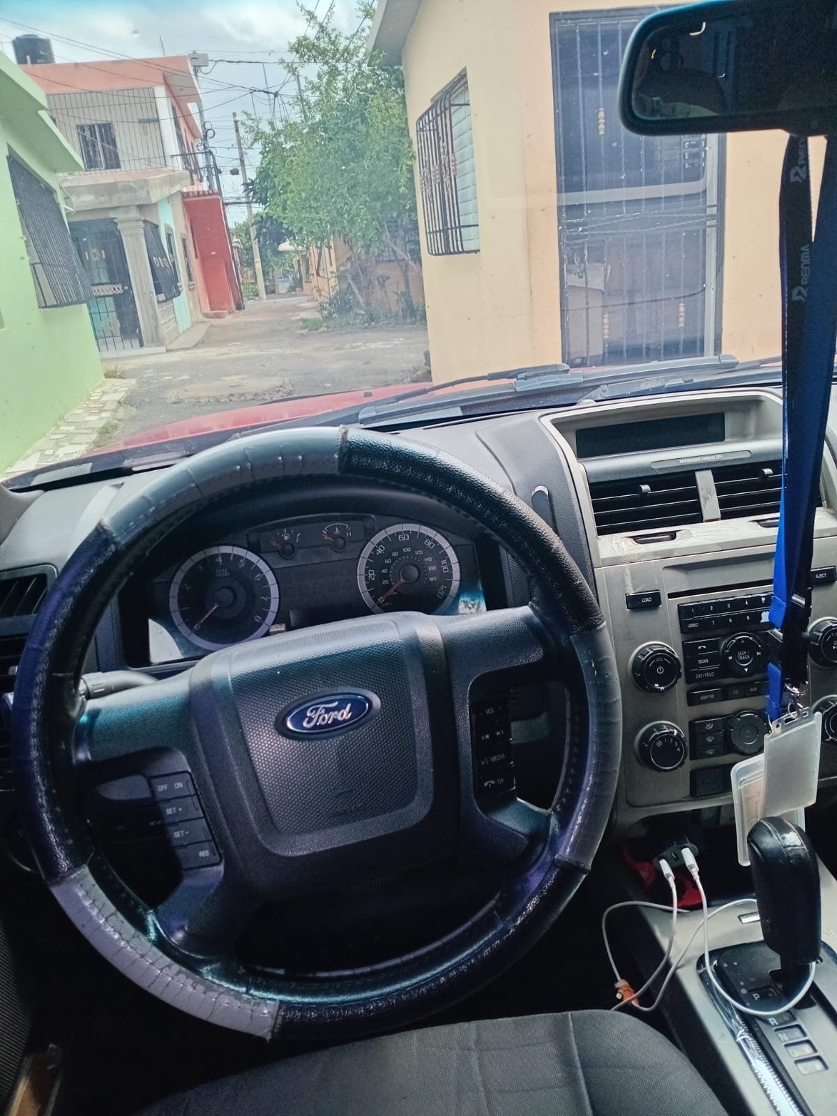jeepetas y camionetas - Ford escape 2011 4